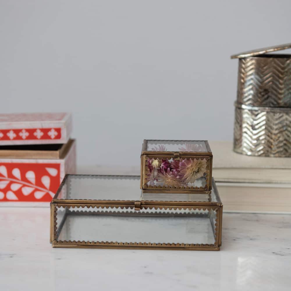 Hello Honey® 7" Antique Finish Brass and Glass Display Box with Scalloped Edges