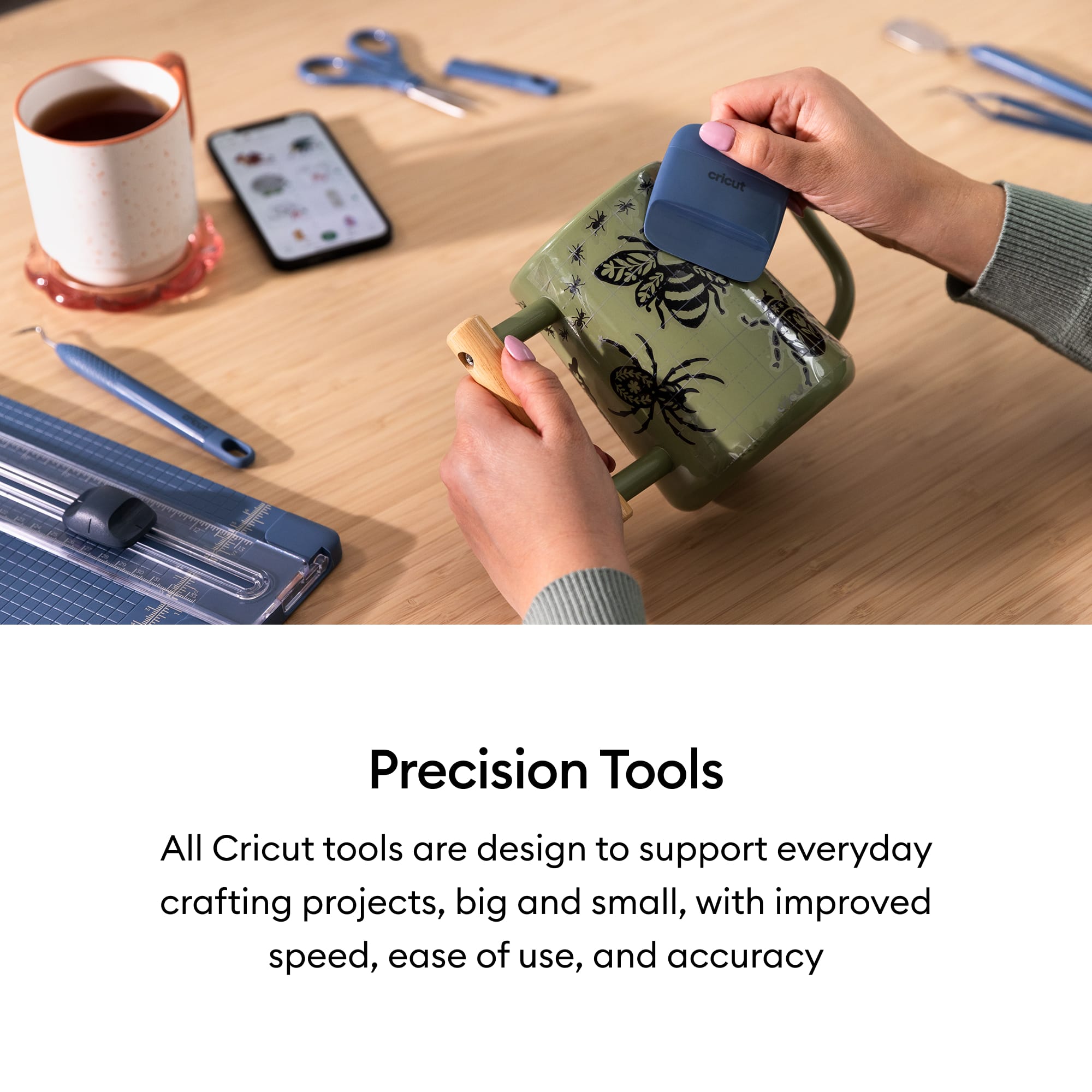 Cricut® Blue Reverse Tweezers
