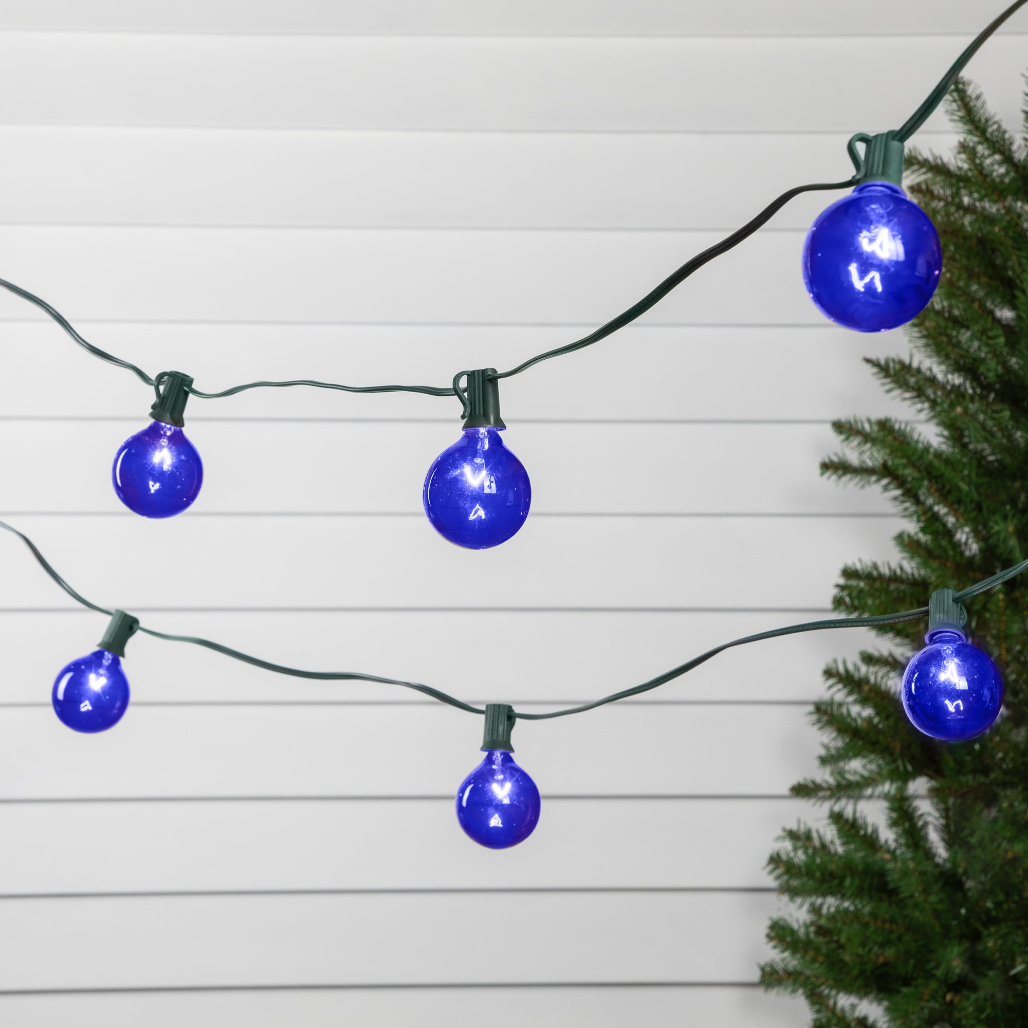 10-Count Blue G50 Globe Christmas Patio Lights- 9ft  Green Wire