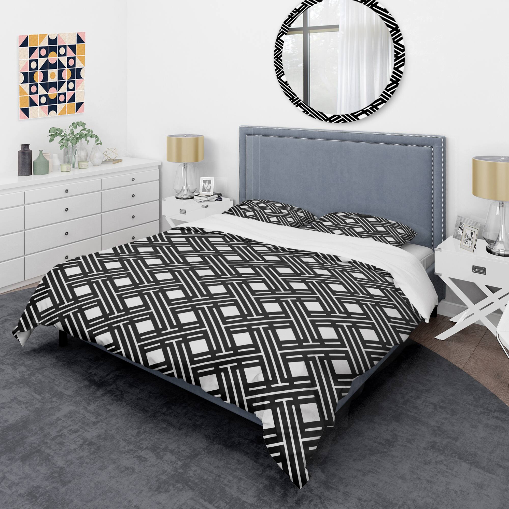 Designart 'Monochrome Geometric Pattern II' Mid-Century Duvet Cover Set