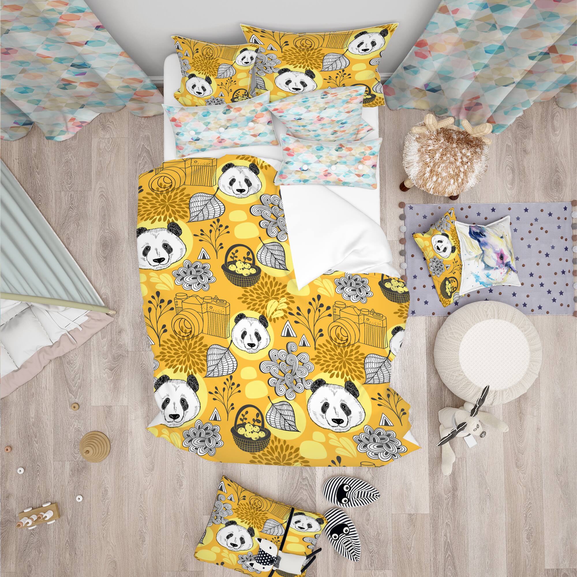 Designart 'Cute Doodle Panda