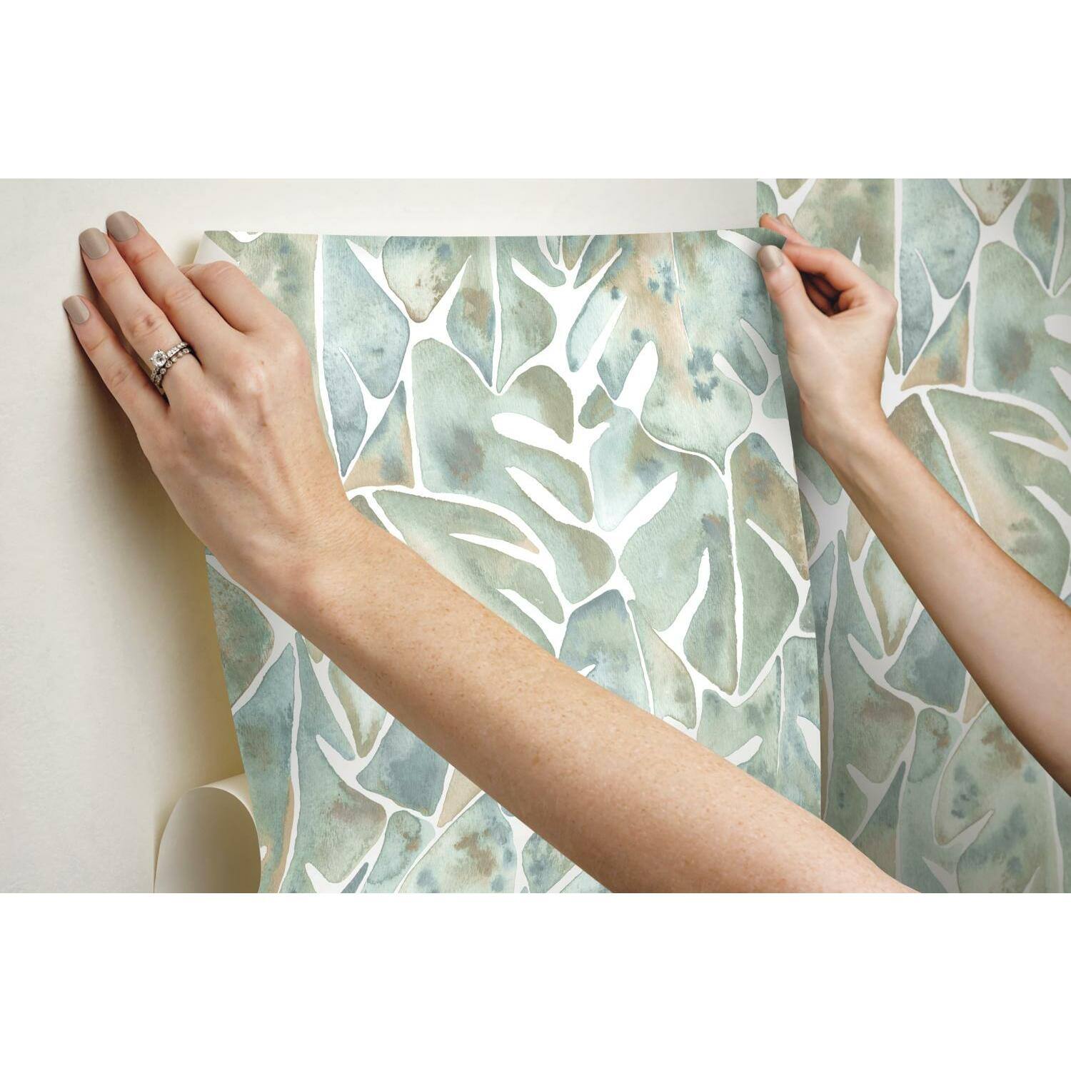 RoomMates Cat Coquillette Philodendron Peel & Stick Wallpaper