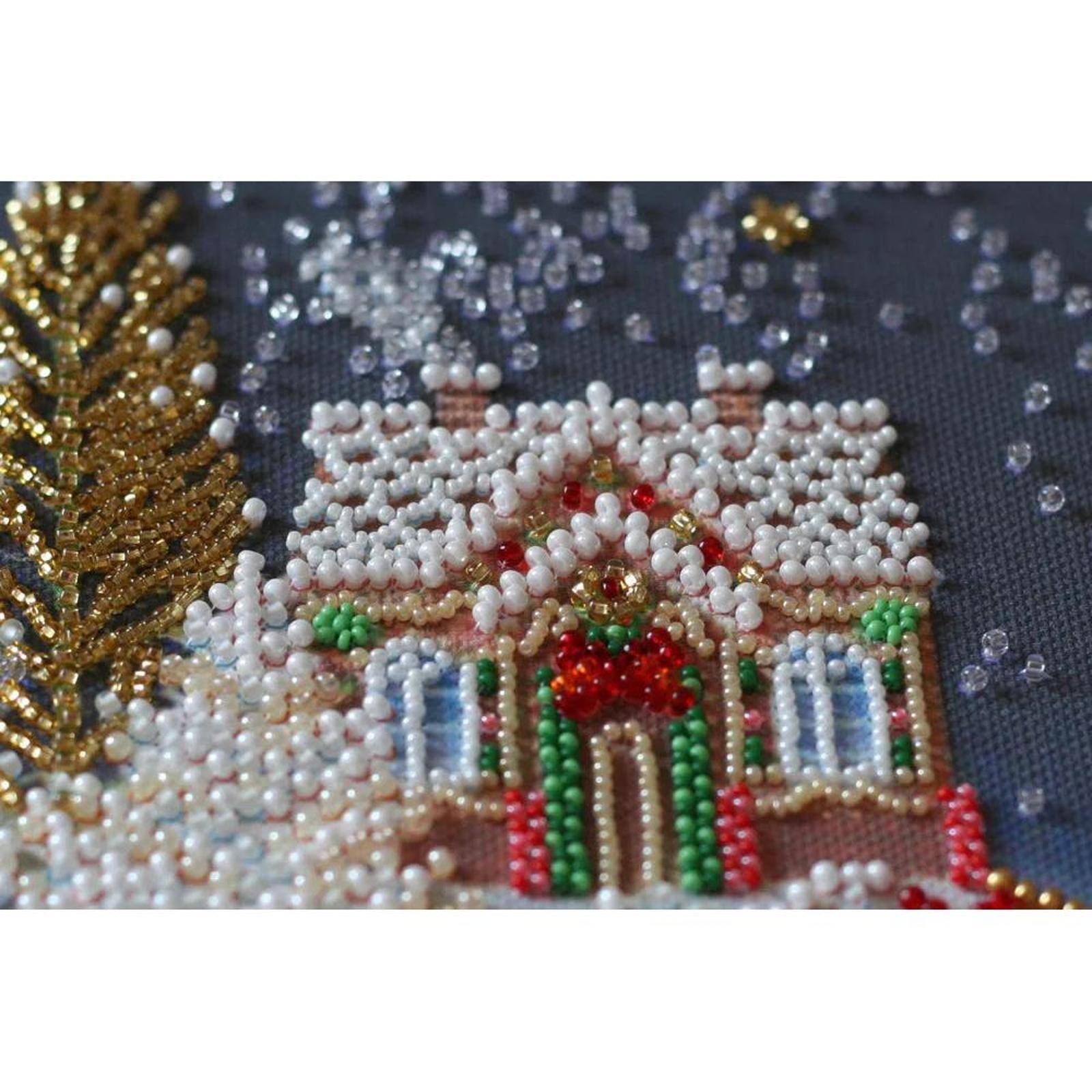 15" Abris Art Bead Christmas tale Embroidery Kit
