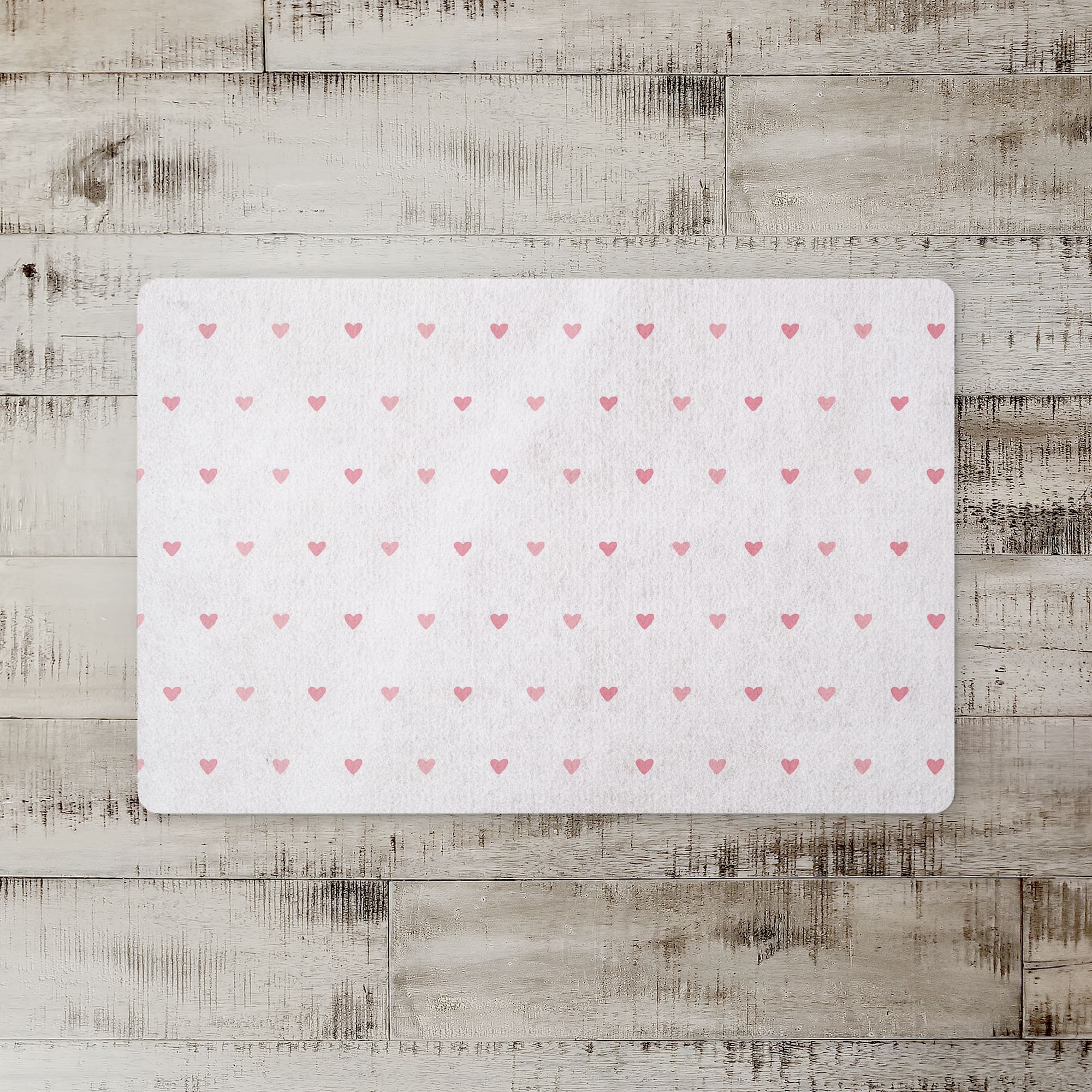 Simple Heart Pattern 27" x 18" Floor Mat