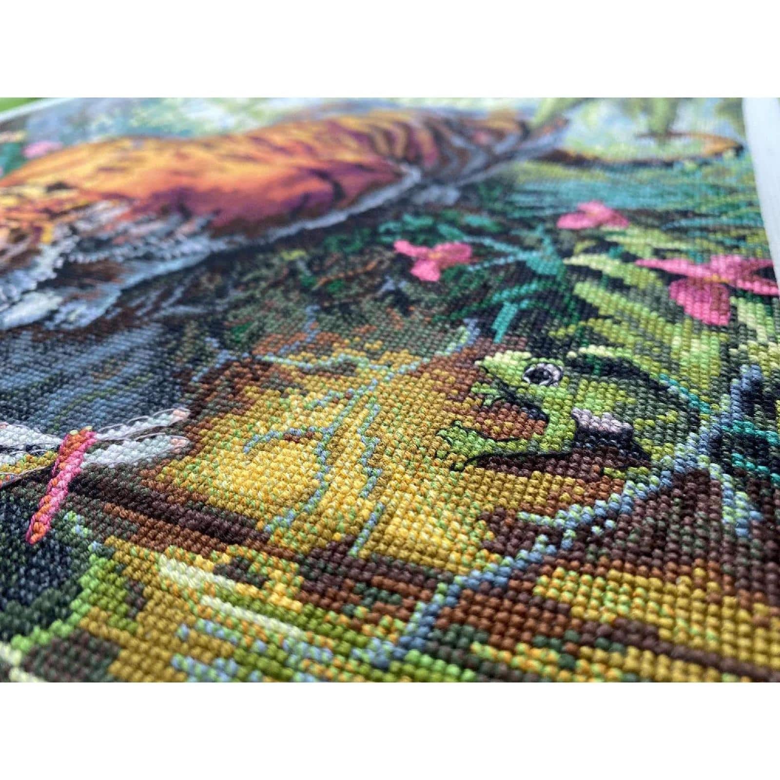 Merejka® Aurora’s Garden Counted Cross Stitch Kit