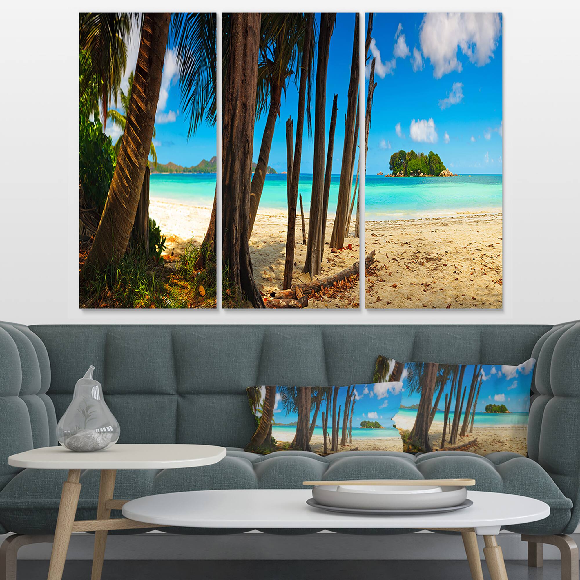 Designart - Praslin Island Tropical Beach Panorama