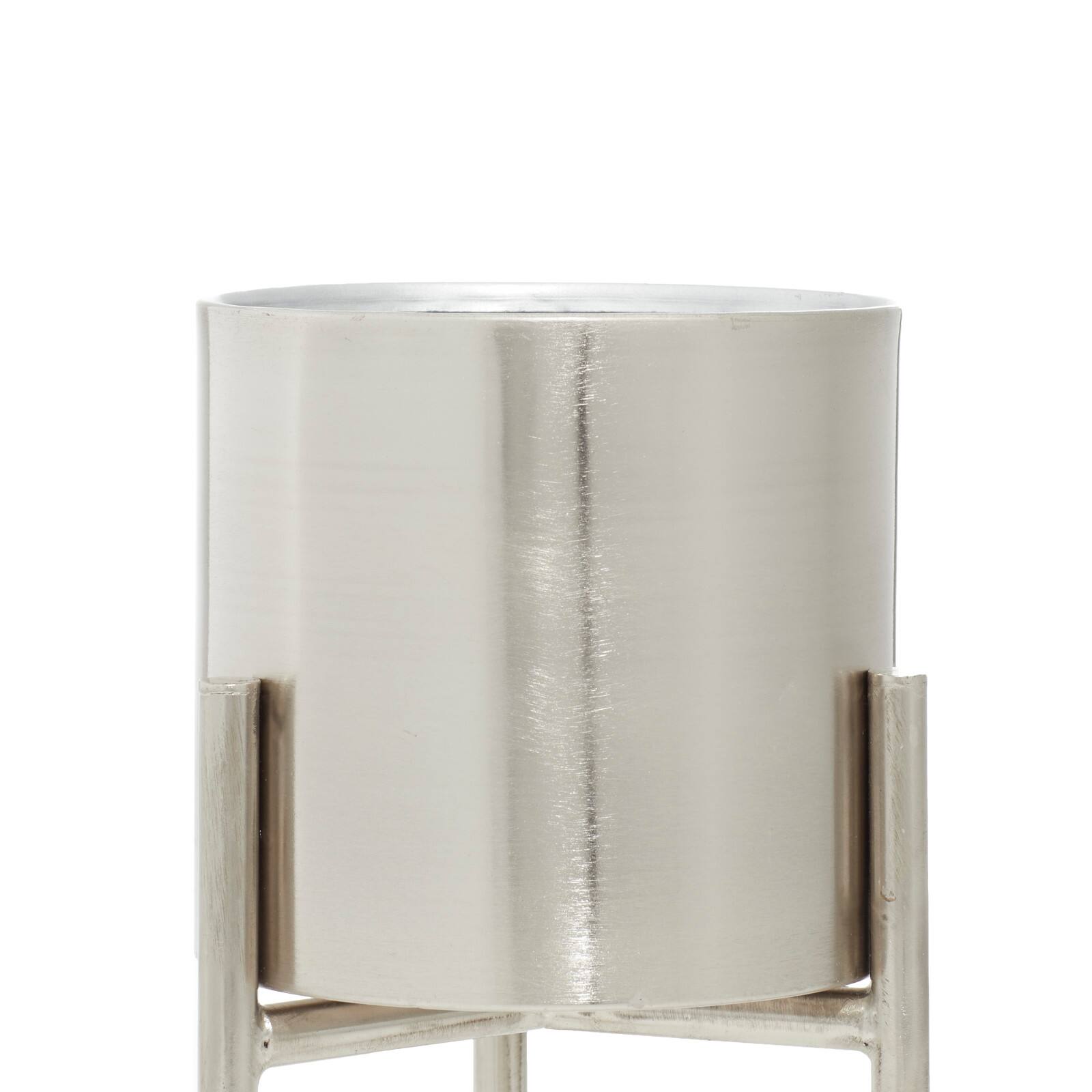 Silver Metal Contemporary Planter Set