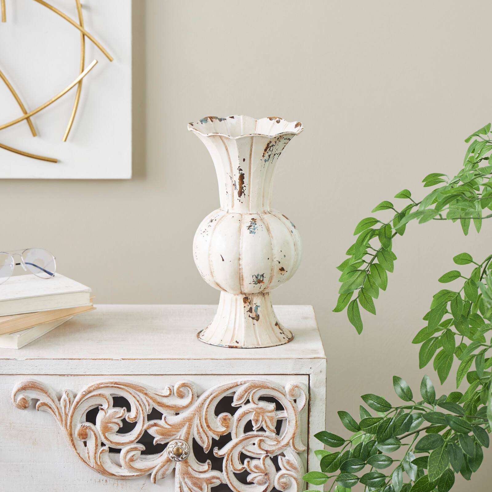 13.25" Distressed Cream Metal Tulip Vase
