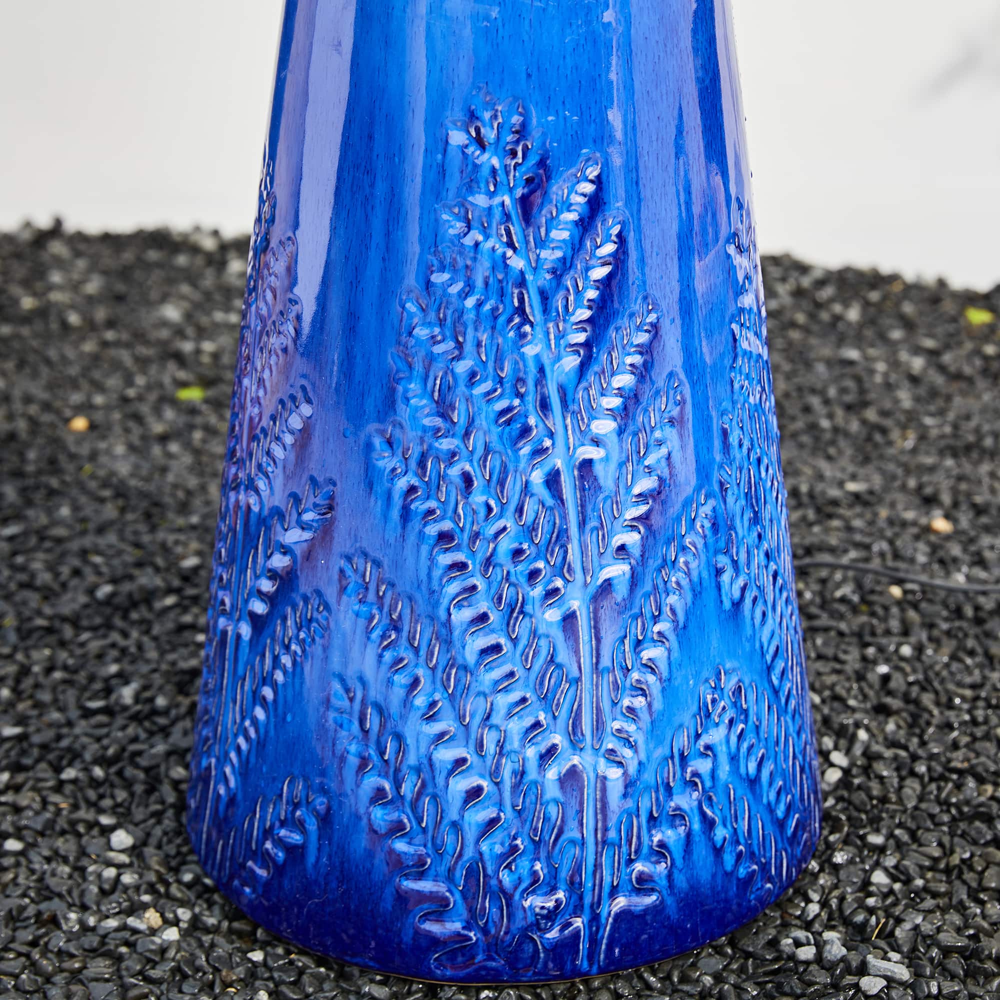 Glitzhome® 27.5" LED Bird Pedestal Ceramic Fountain