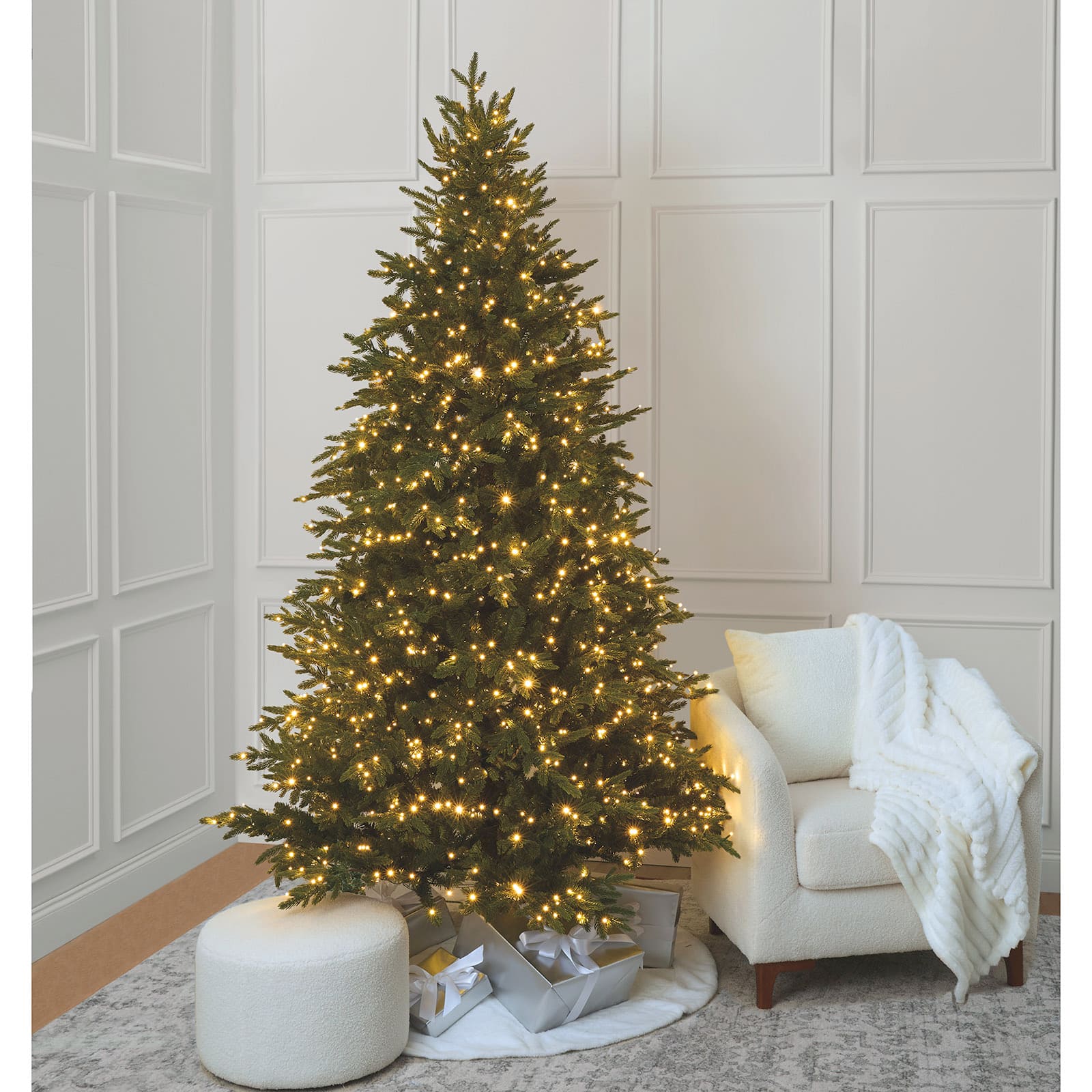 7.5ft. Pre-Lit Hartford Spruce Artificial Christmas Tree, Quick Set® LumaDazzle® Colour Changing Twinkle LED Lights by Ashland®