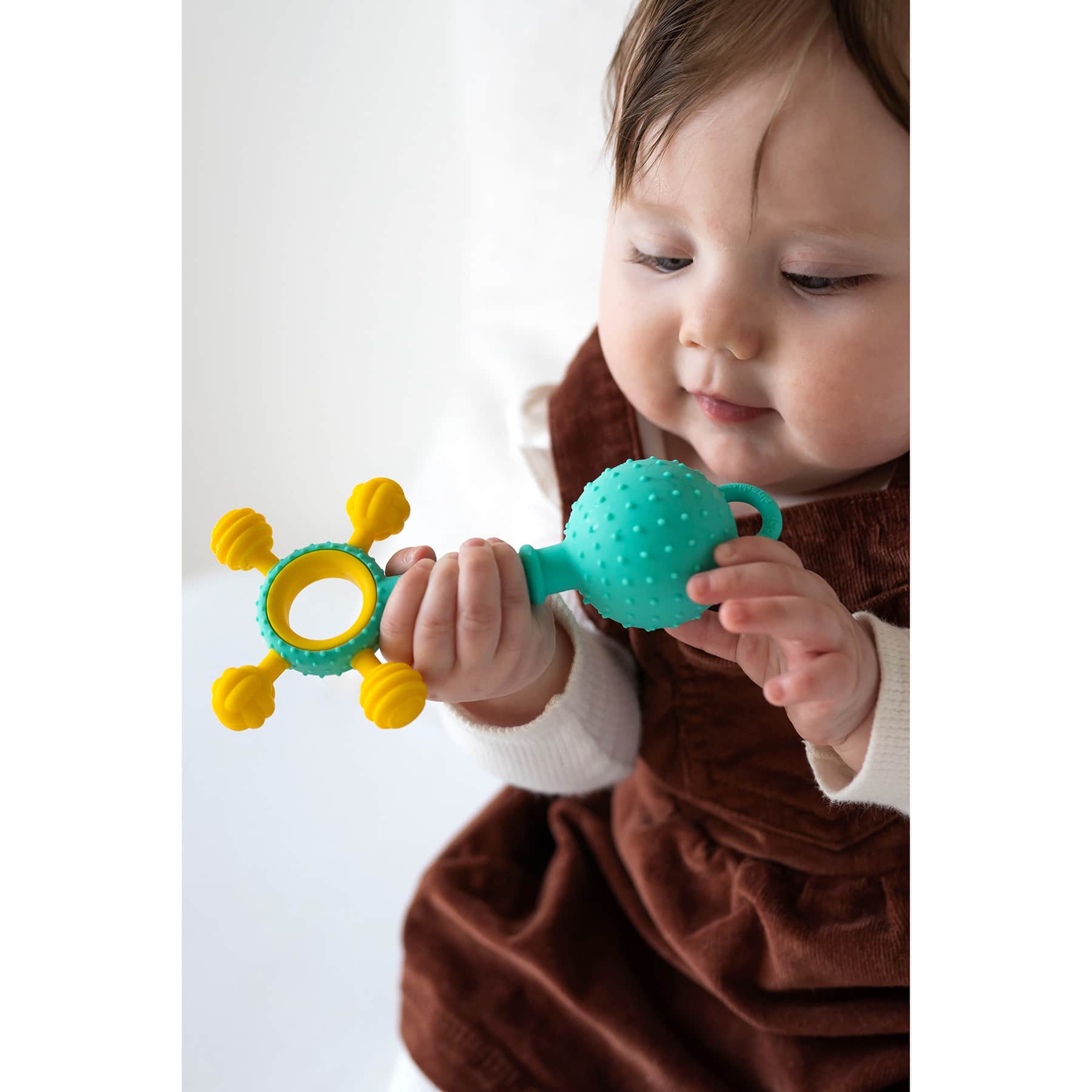 Mobi Gumlii® Silicone Teether with Attachable Rattle