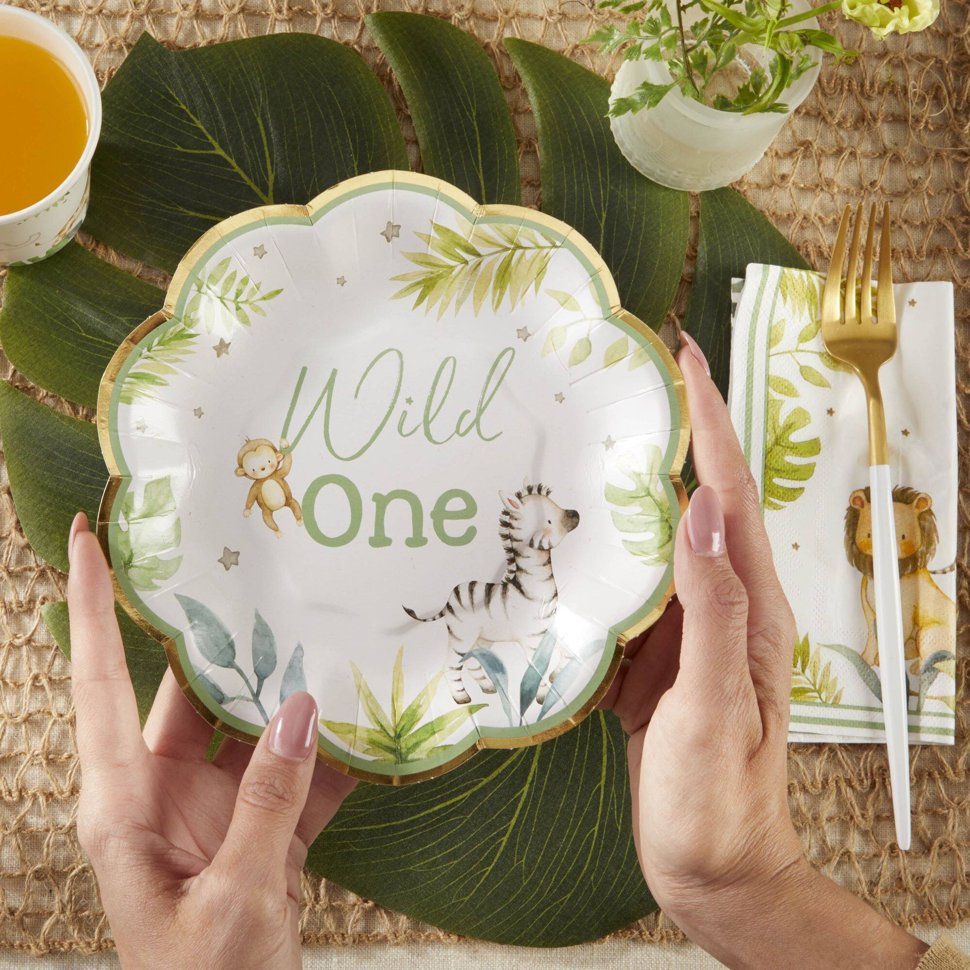 Kate Aspen 7" Safari Baby Premium Paper Plates Set, 16ct.