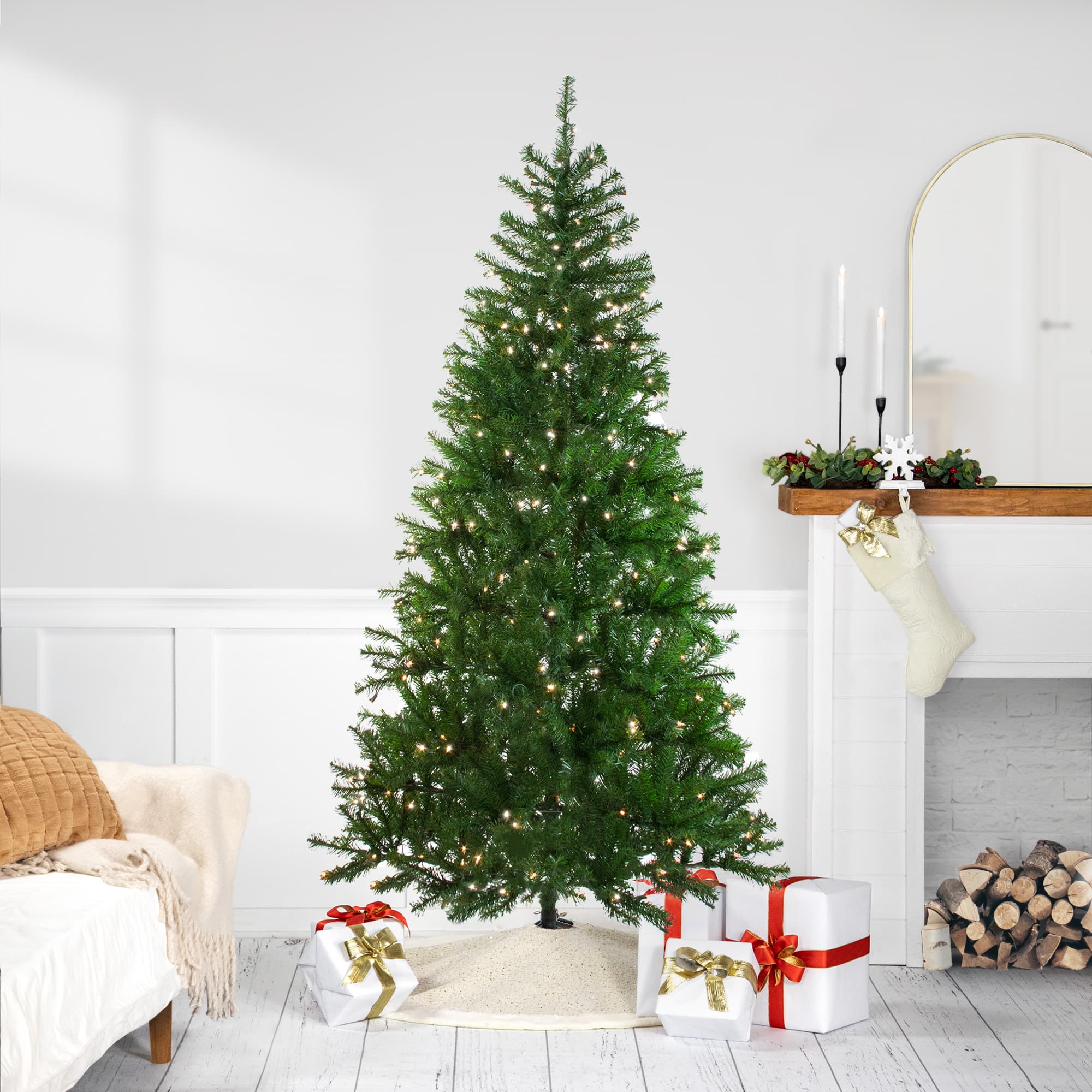 Northlight 7ft. Pre-Lit Vail Spruce Medium Artificial Christmas Tree, Clear Lights