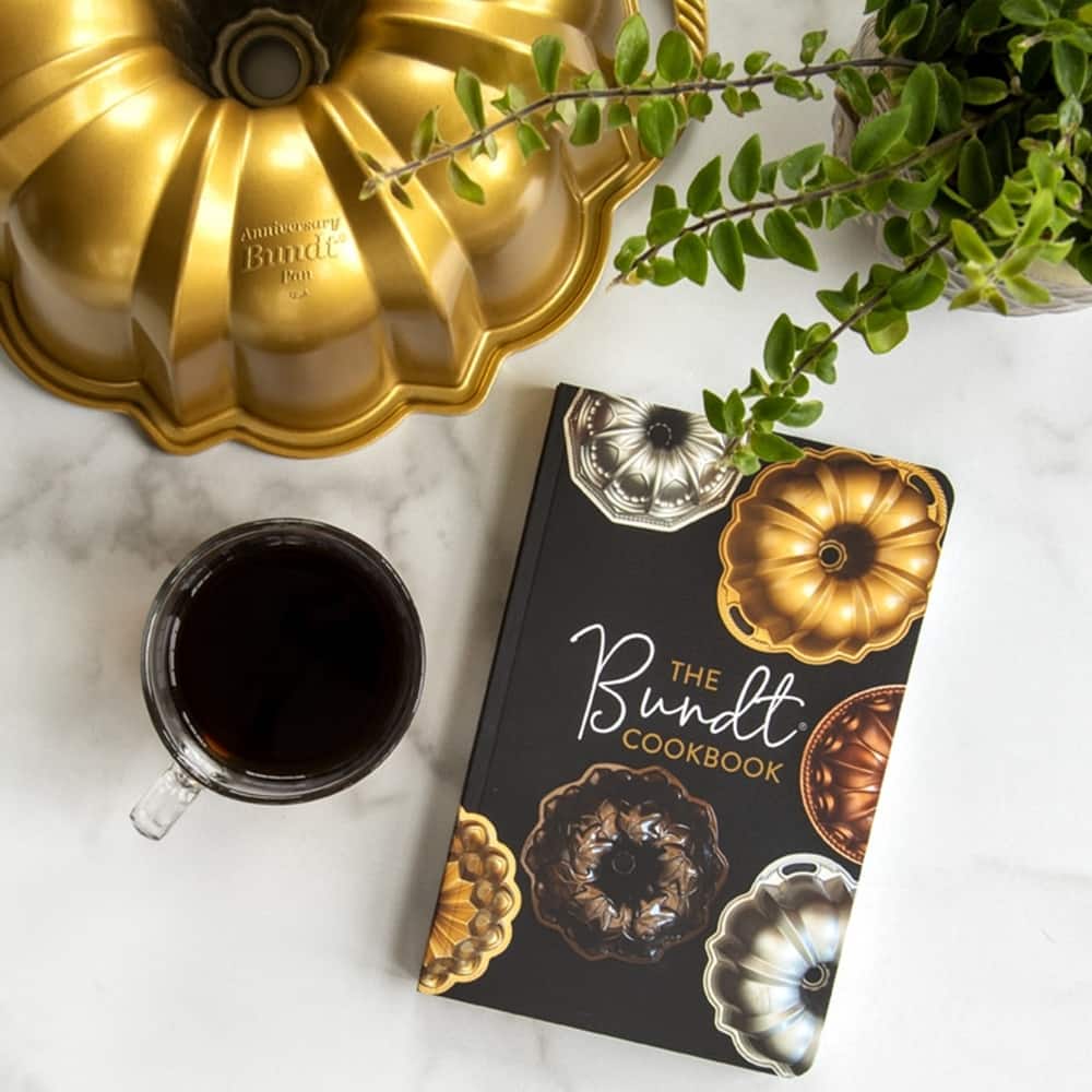 Nordic Ware Bundt® Cake Making Bundle