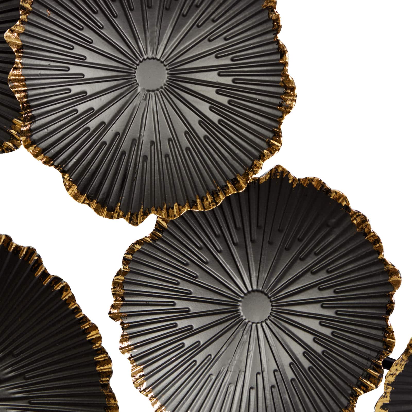 CosmoLiving by Cosmopolitan Black Metal Wall Décor