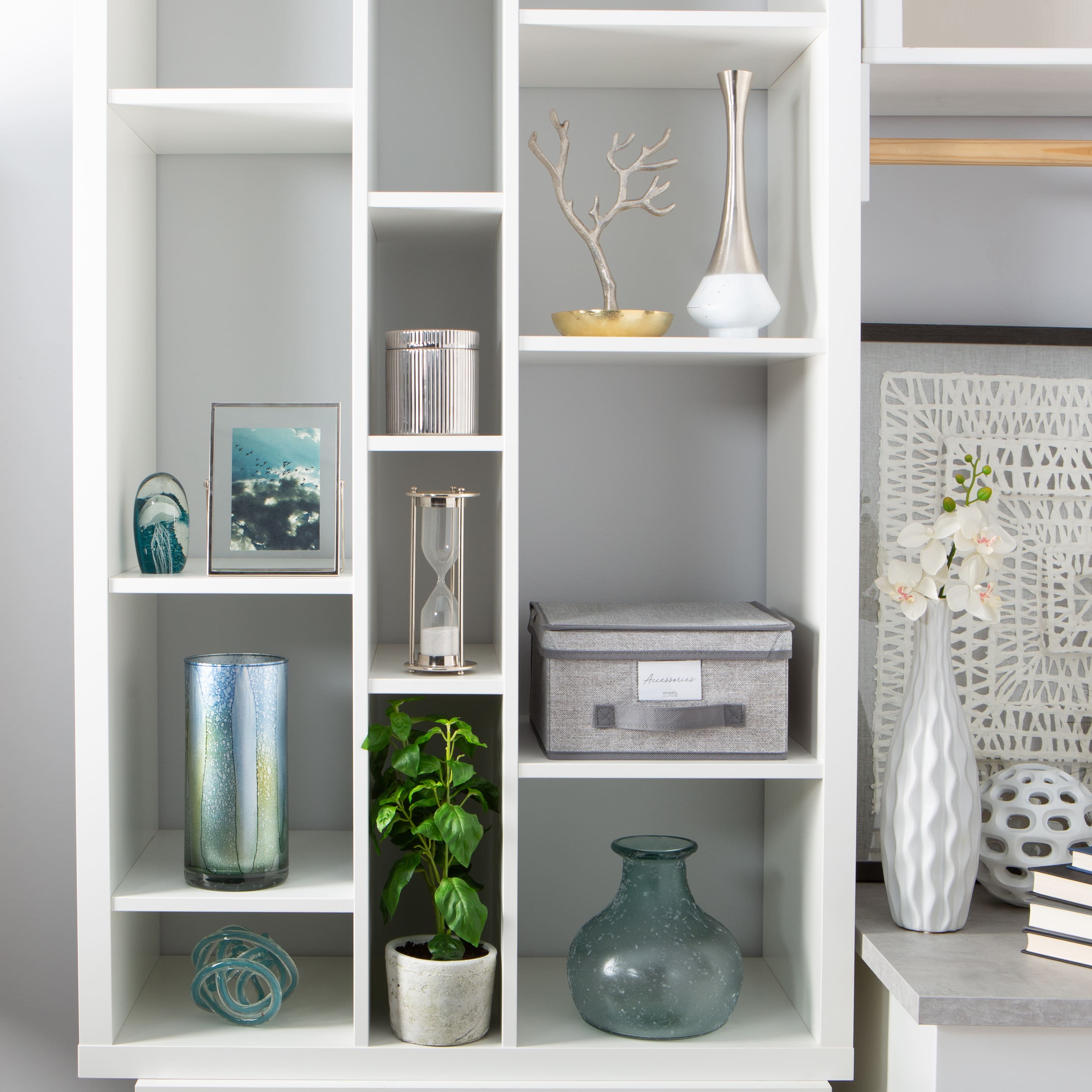 Simplify Medium Storage Box
