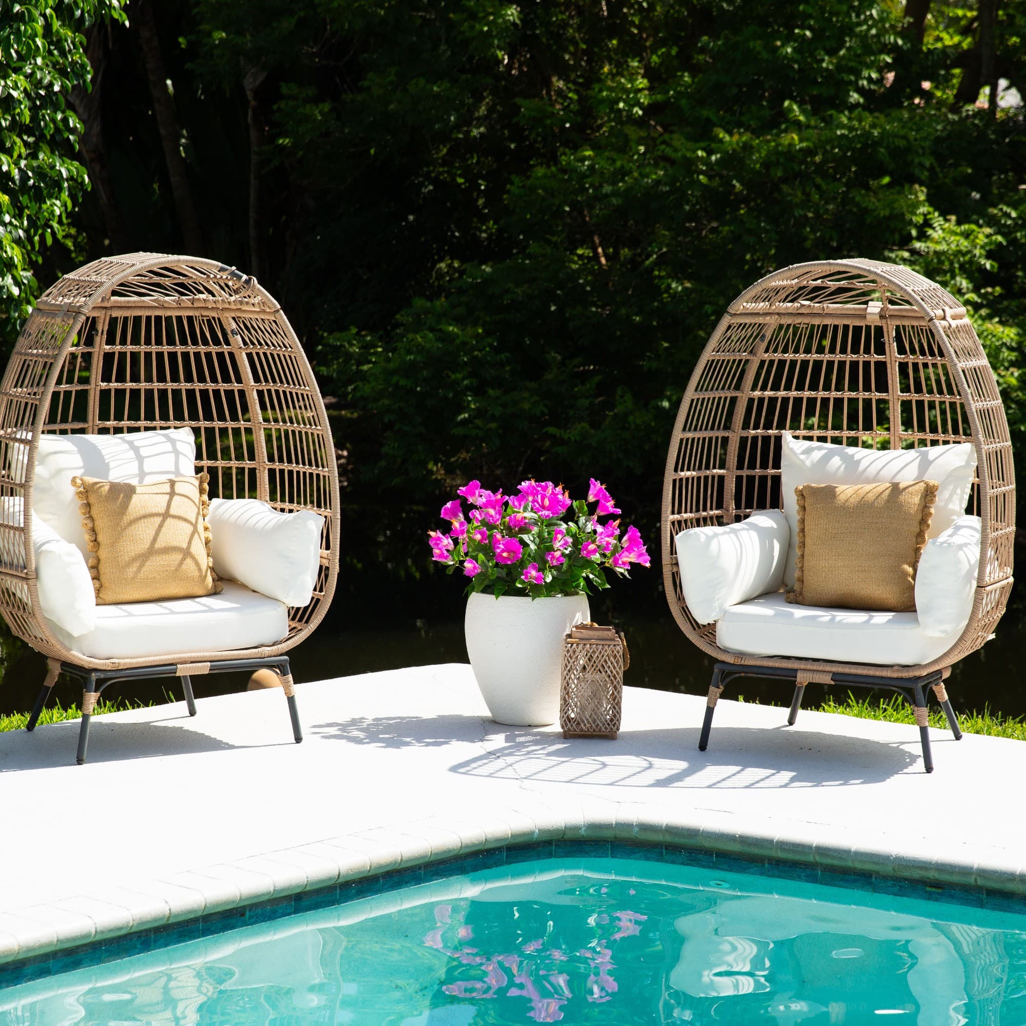 19" UV Resistant Artificial Hibiscus Bushes, 3ct.