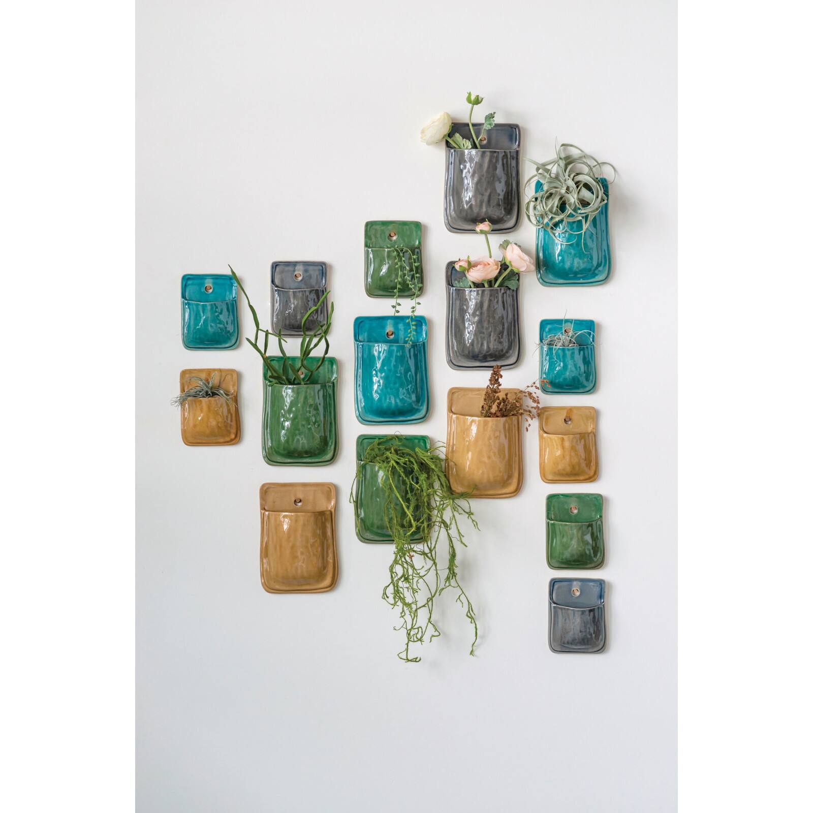 Hello Honey® 6" Small Pocket Terracotta Wall Planter Set