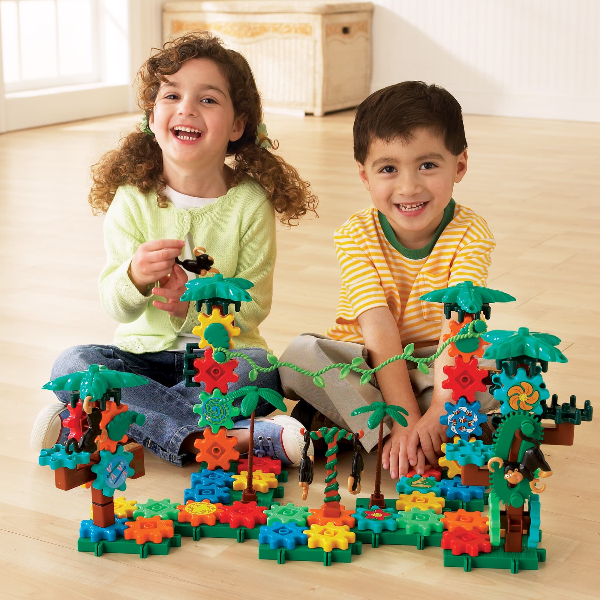 Gears! Gears! Gears!®, Movin’ Monkeys™ Building Set, Set of 136