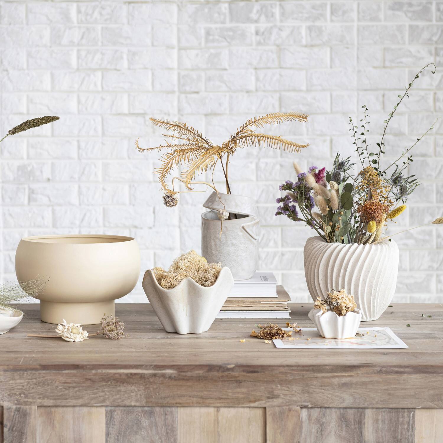 Hello Honey® 8.5" White Speckled Sand Finish Stoneware Pleated Planter