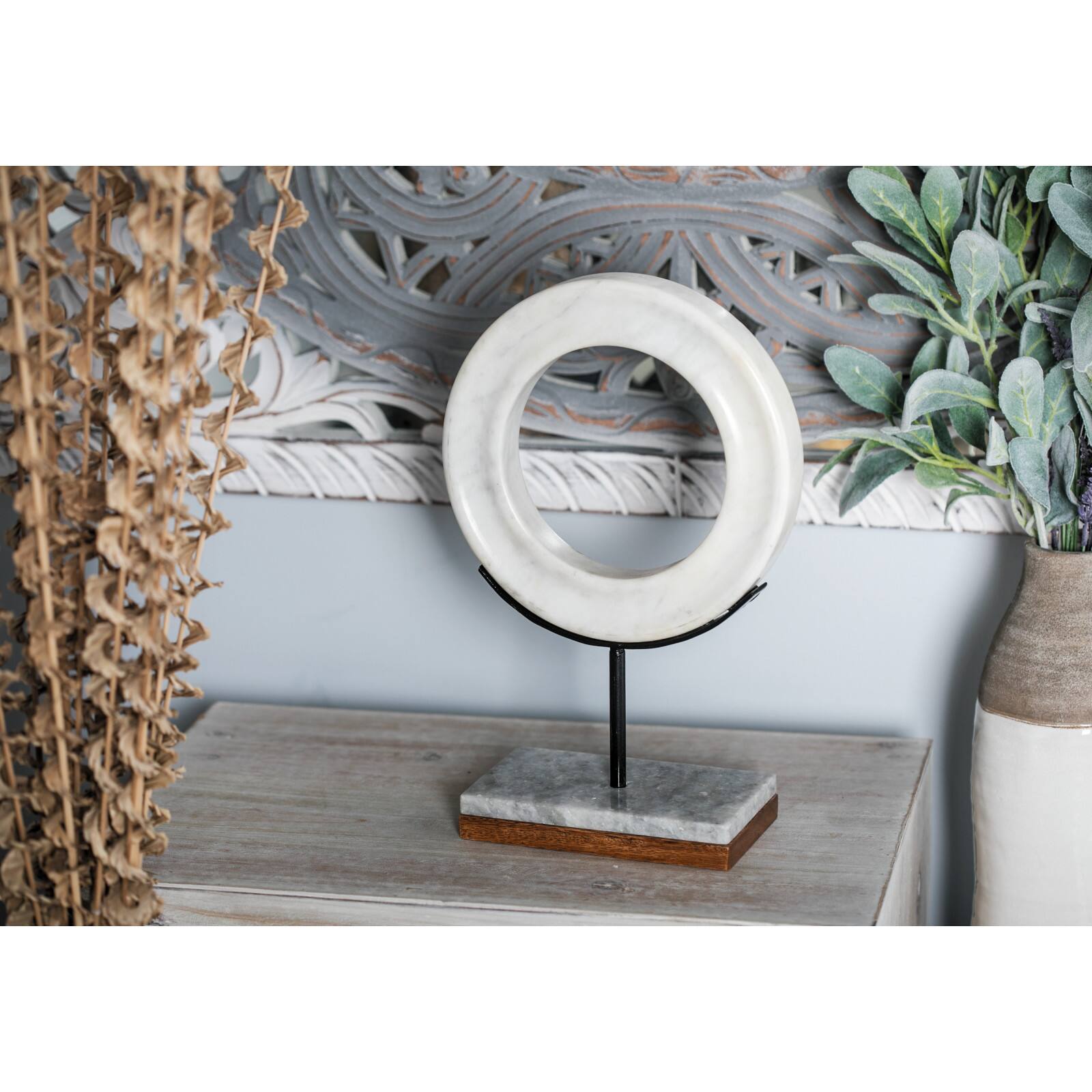 CosmoLiving by Cosmopolitan 14" White Geometric Marble Sculpture