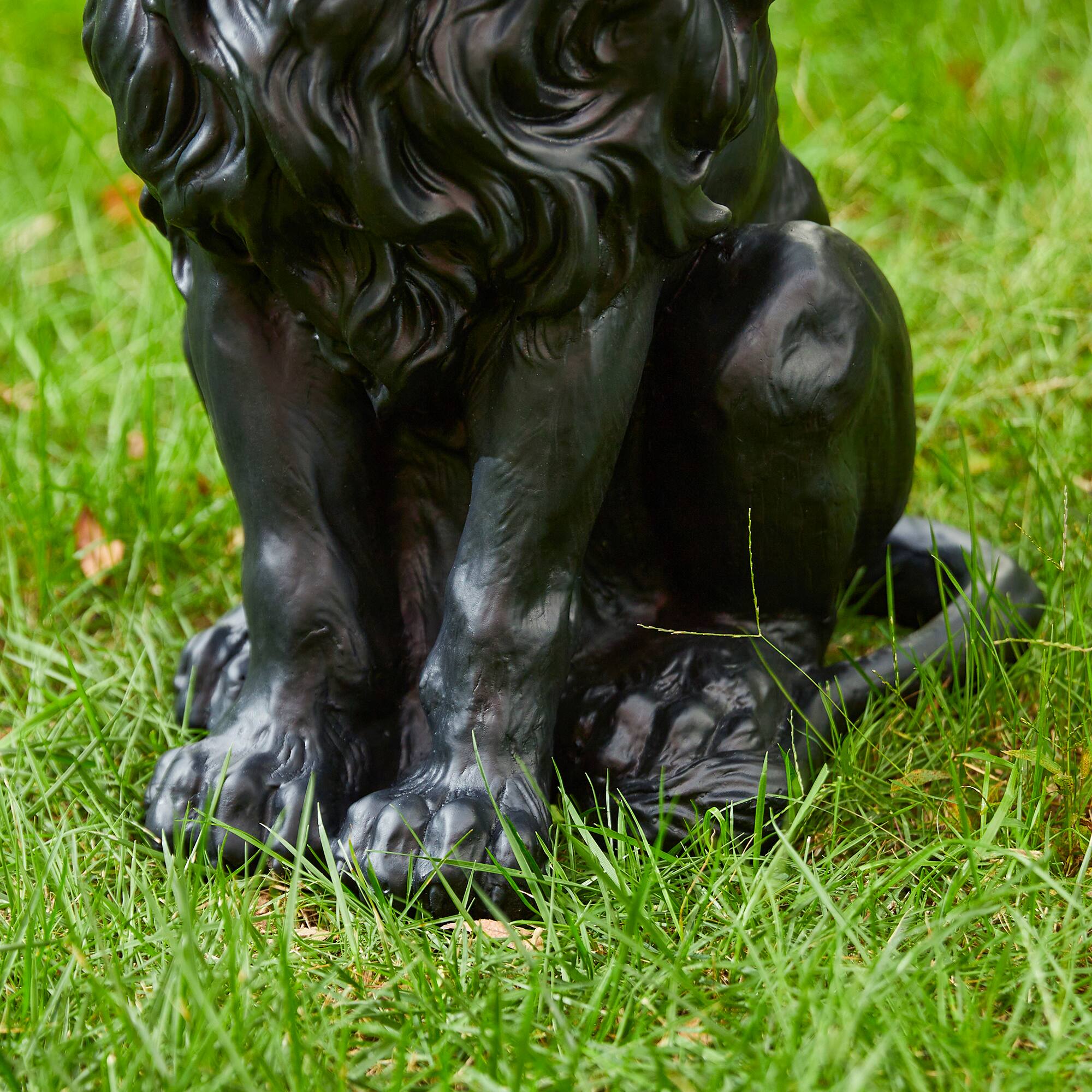 Glitzhome® 21" Black Sitting Lion Garden Statue