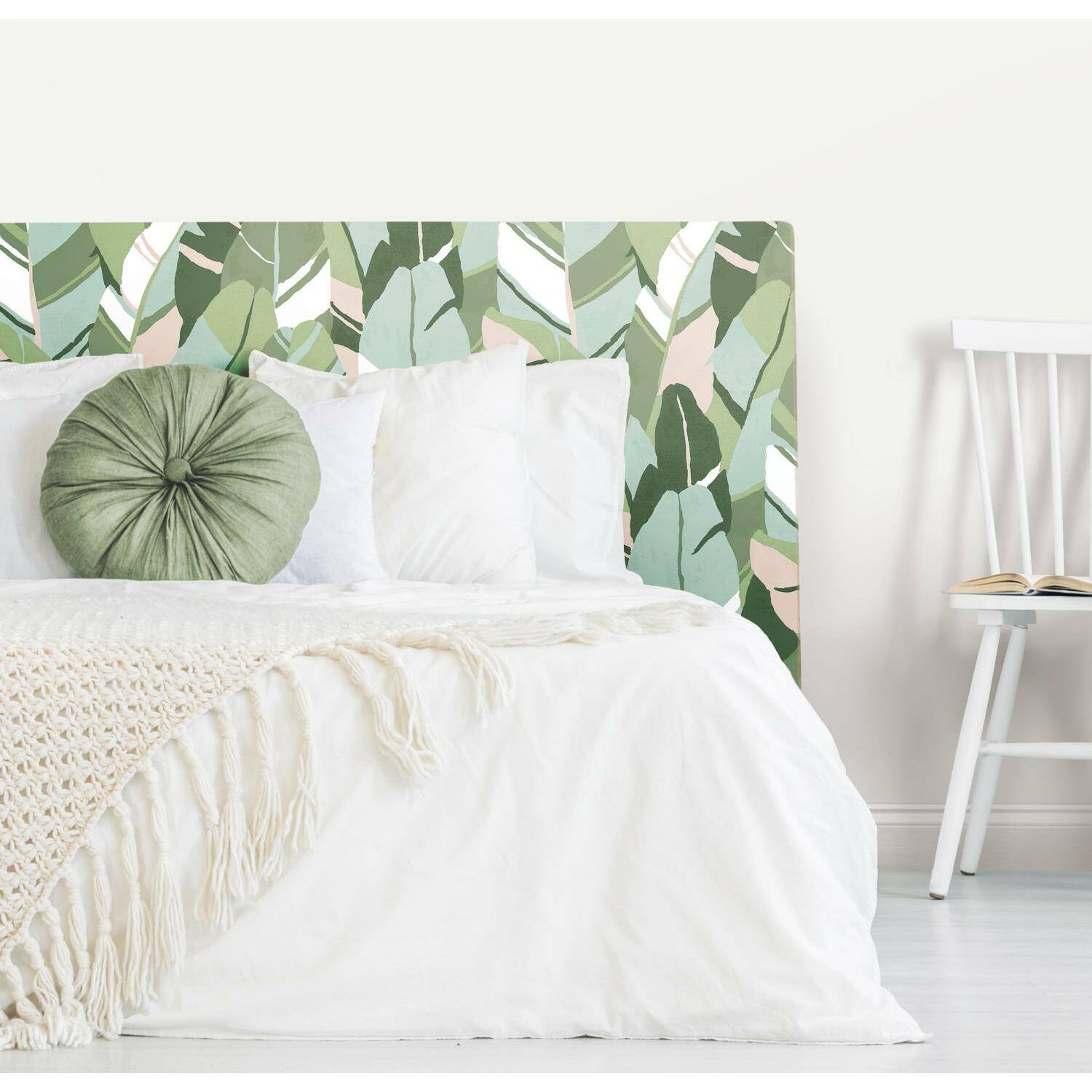 RoomMates Hearts of Palm Peel & Stick Wallpaper