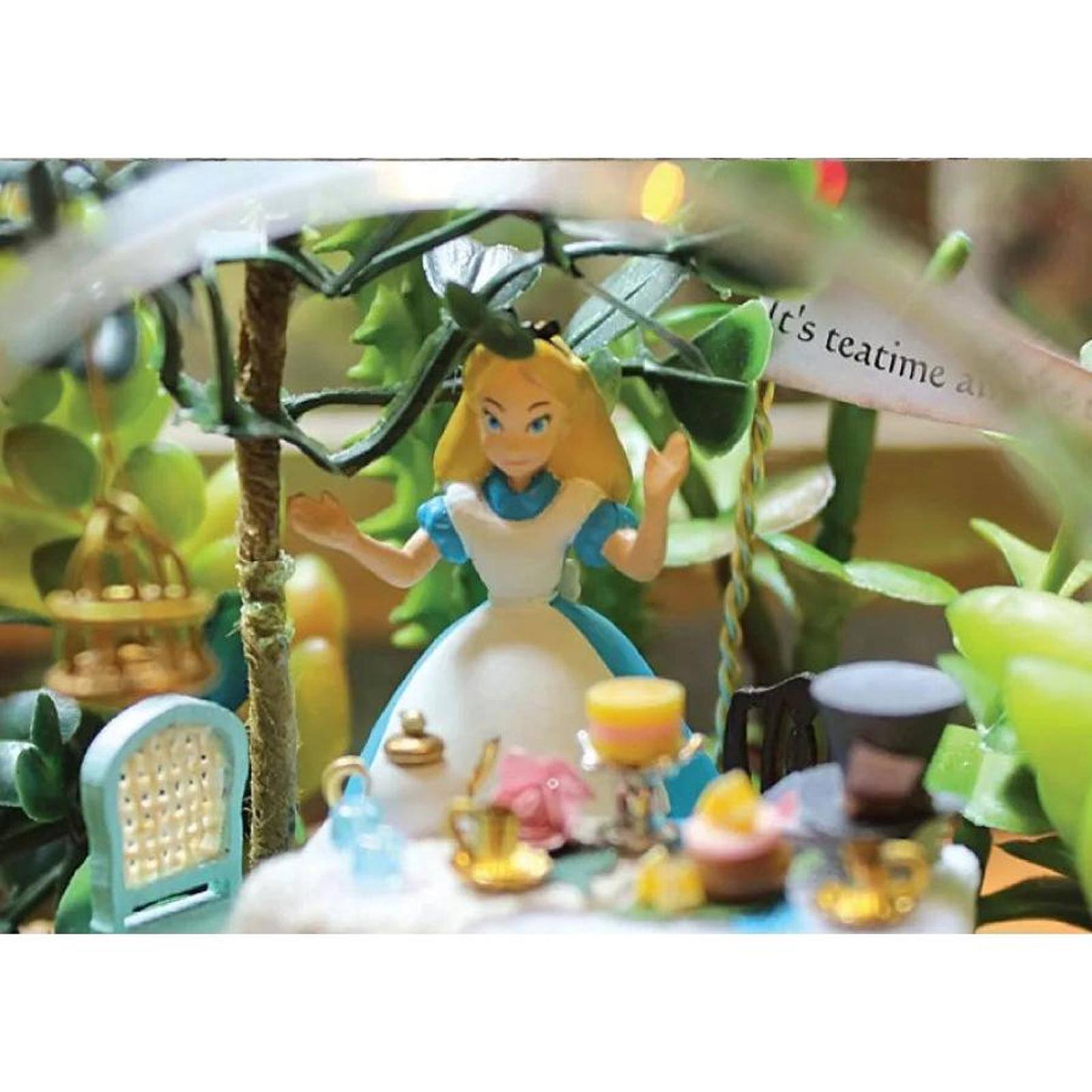 Wizardi Miniature Roombox Alice Forest Afternoon Tea Dollhouse Kit