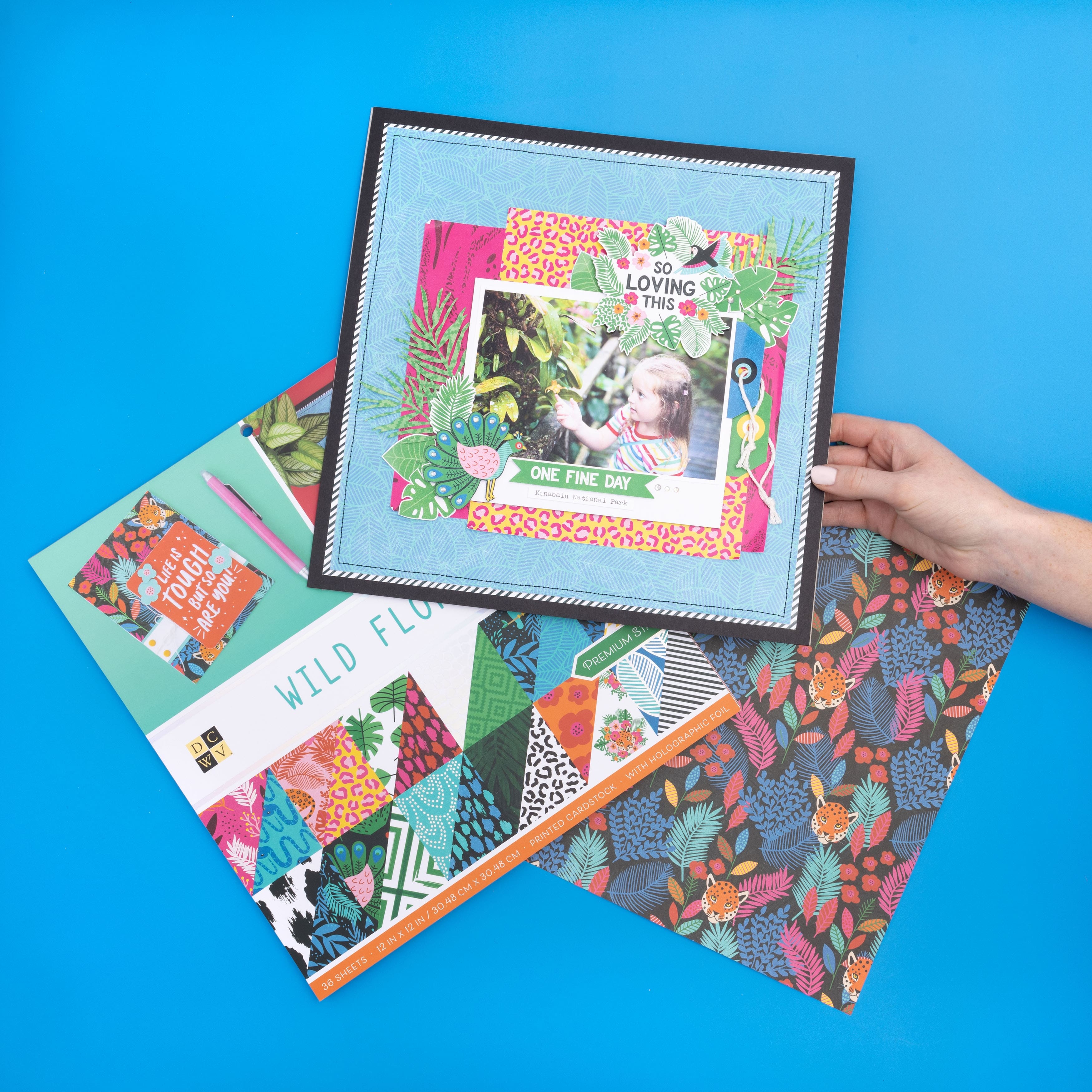 DCWV® 12" x 12" Premium Paper Wild Floral, 36 Sheets