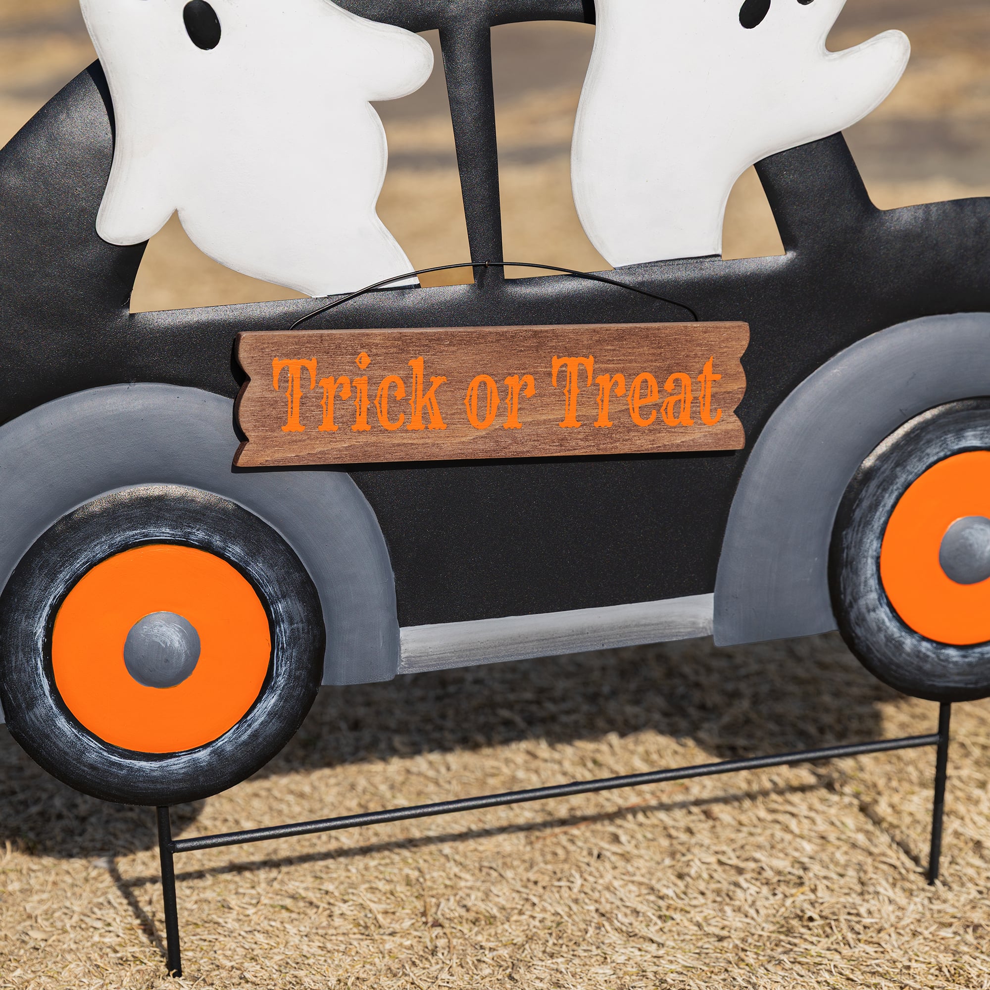 Glitzhome® 24" Halloween Metal Ghost Car Yard Stake