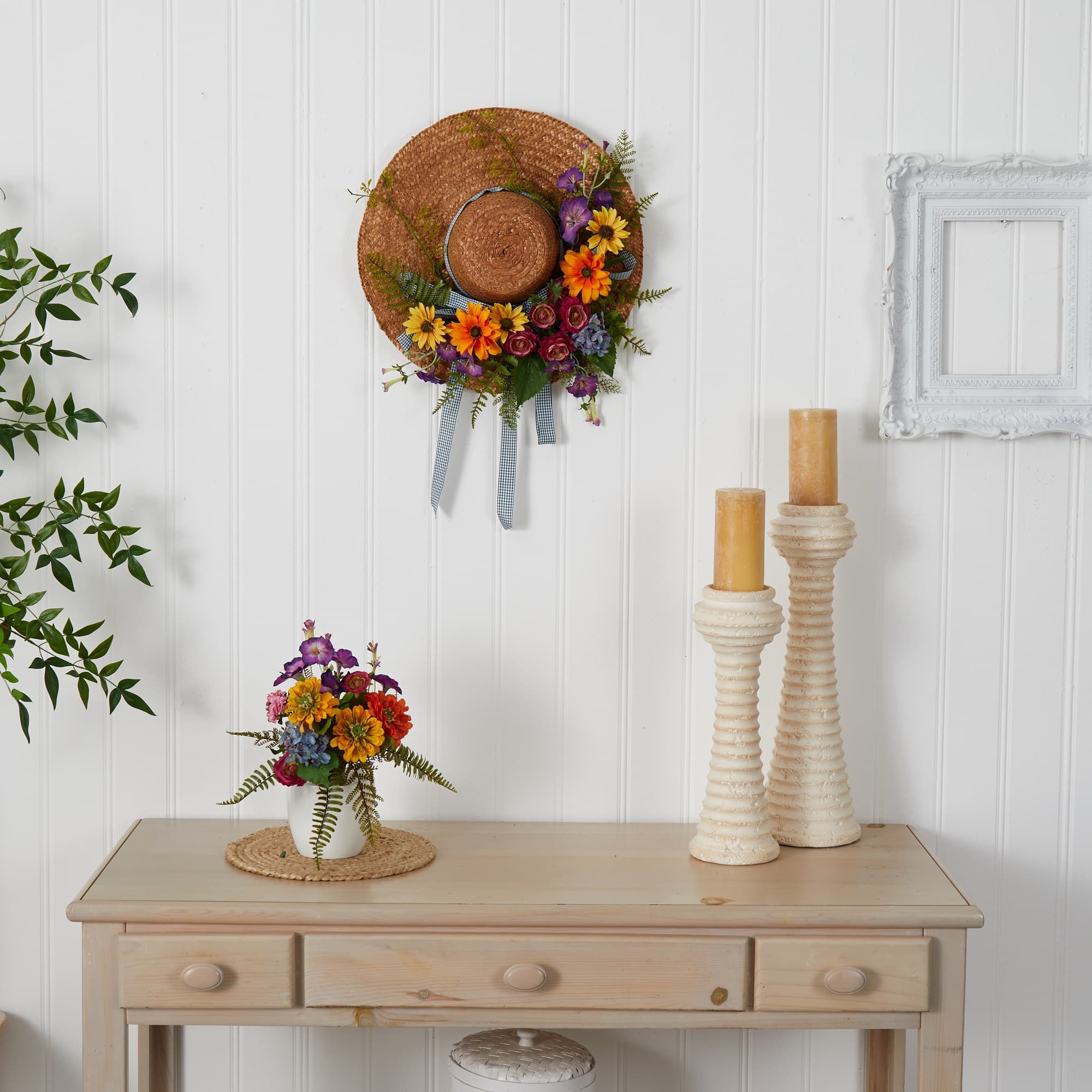 18" Mixed Flower Hat Wreath