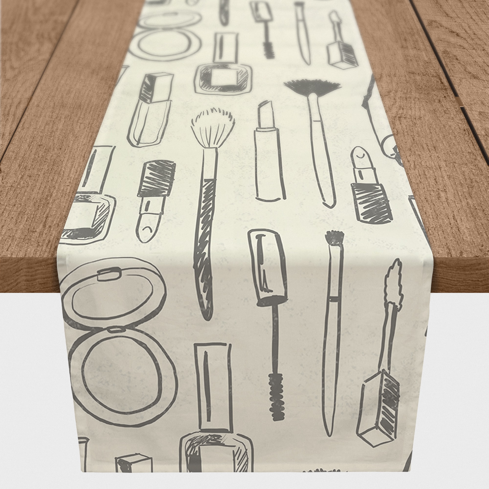90" Makeup Icons Cotton Twill Runner