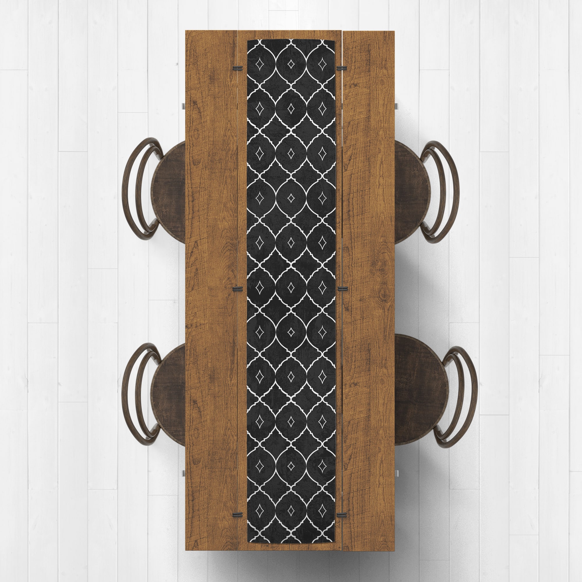 Geometric Pattern Indoor/Outdoor Table Runner