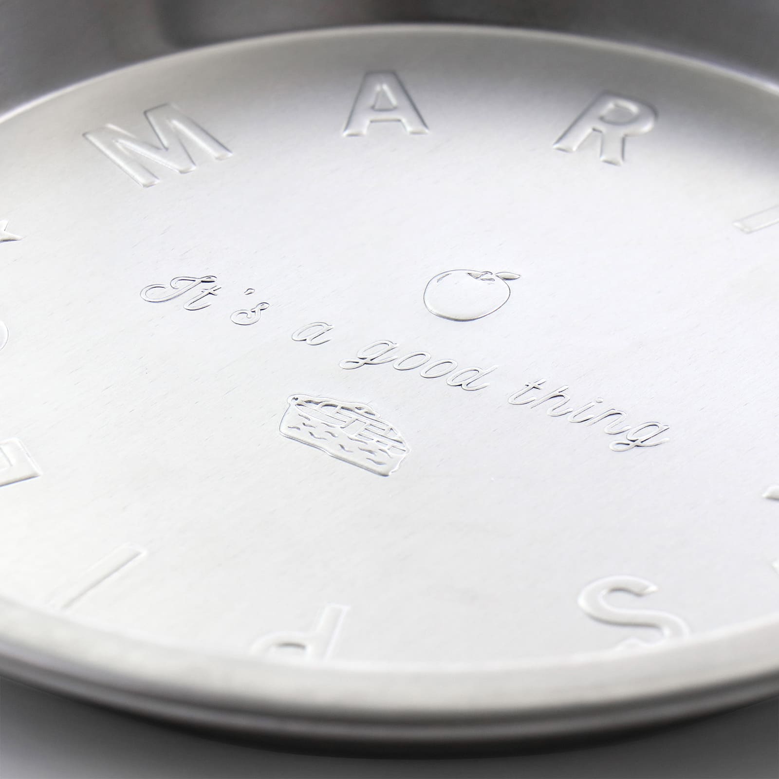Martha Stewart Silver 9" Round Embossed Aluminum Pie Pan