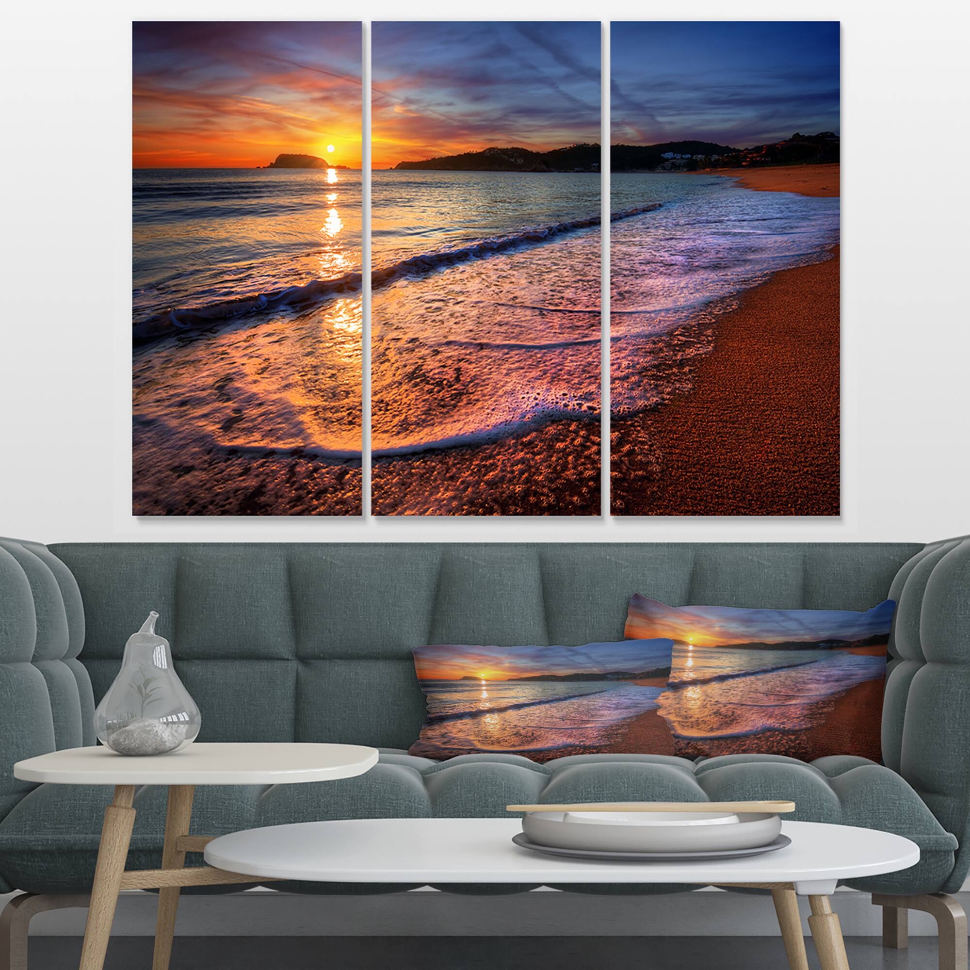 Designart - Foaming Waves at Beautiful Sunset - Seashore Canvas Art Print