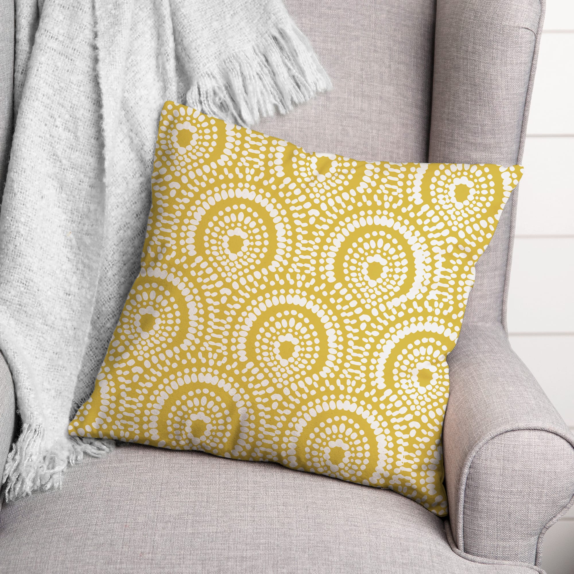18" x 18" Fan Pattern Indoor/Outdoor Throw Pillow