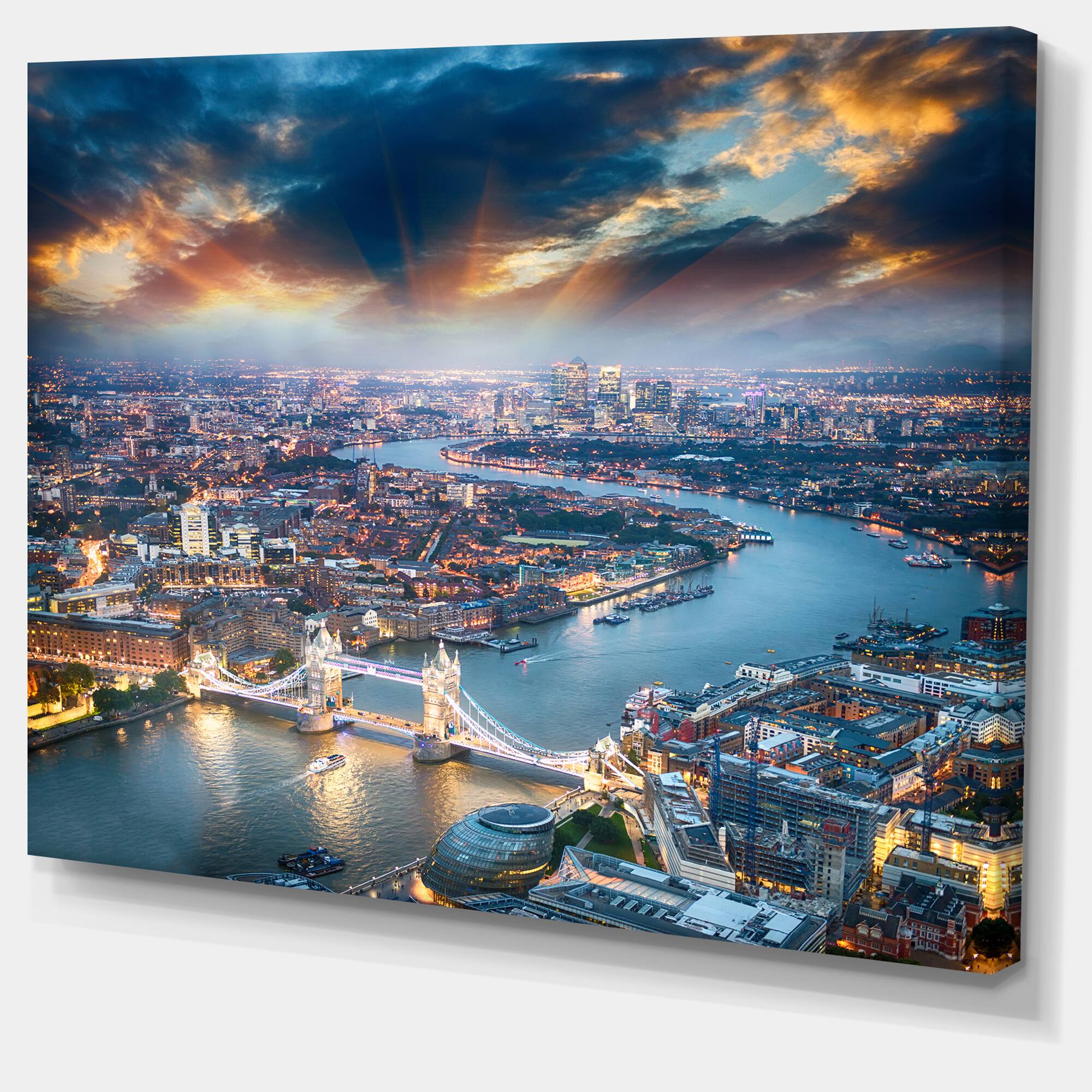 Designart - Aerial View of London at Dusk