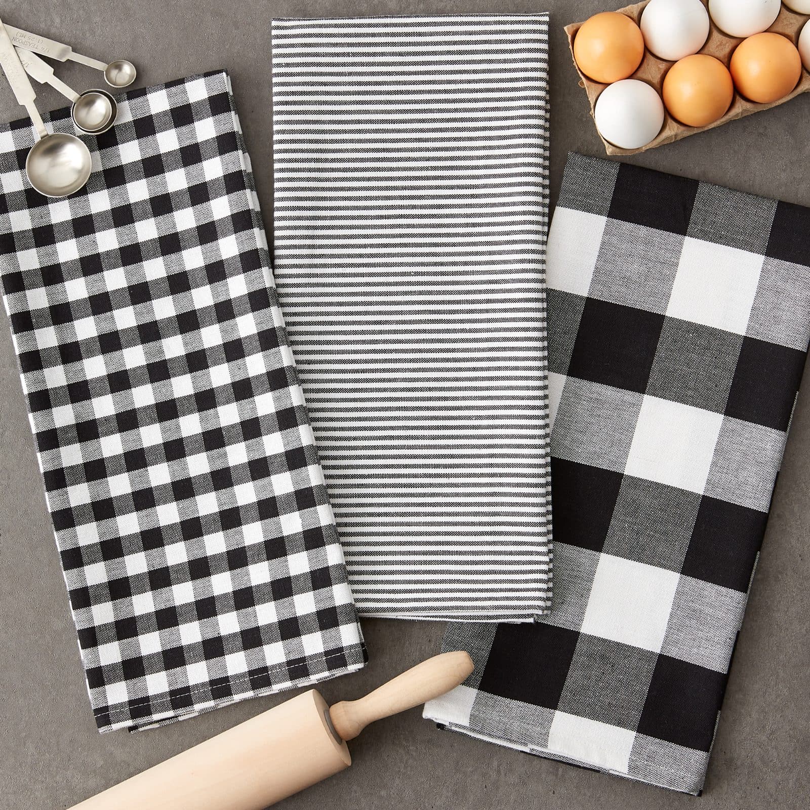 DII® Black & White Dishtowel Set