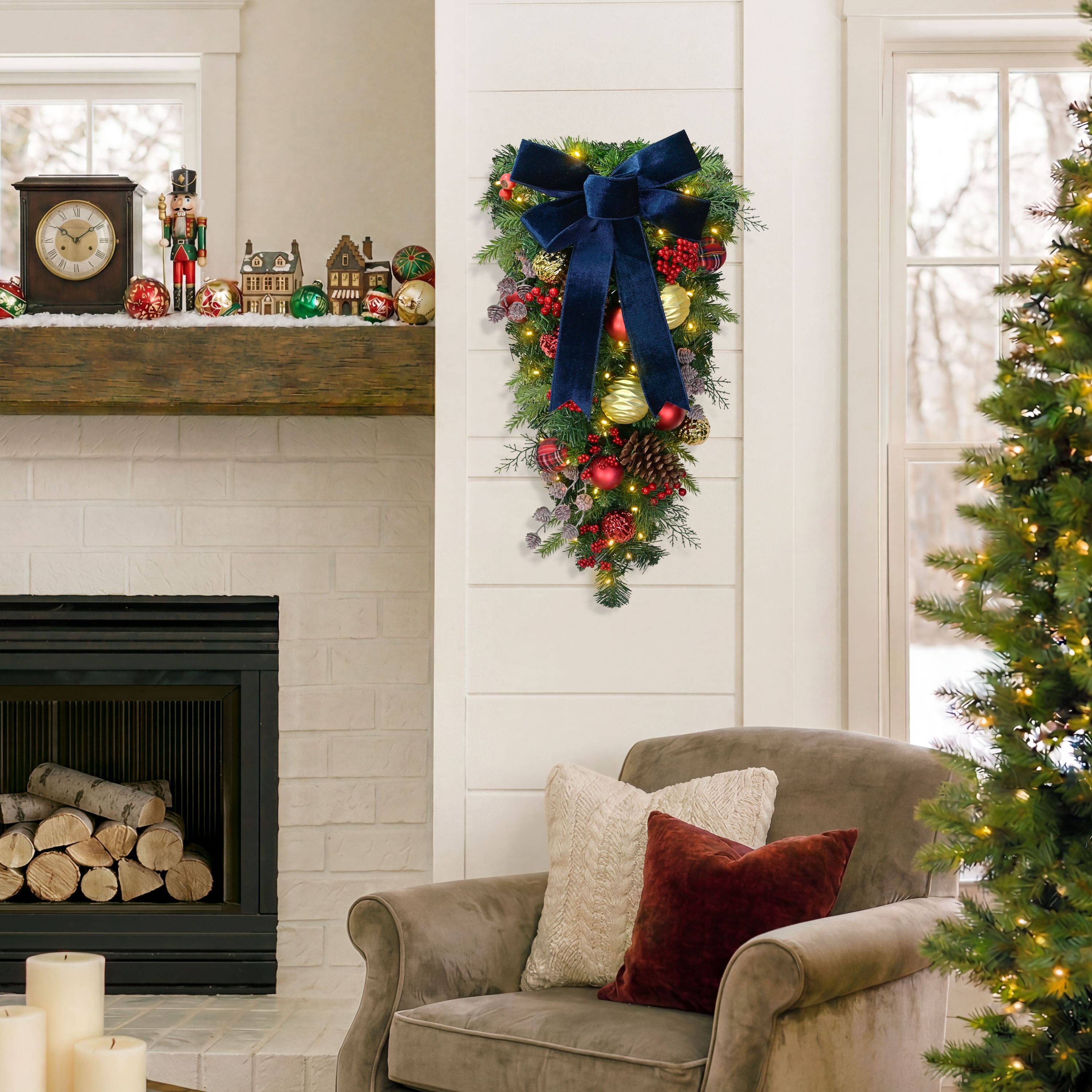 Puleo International 28" Pre-Lit Ornaments & Pinecones Artificial Teardrop Swag