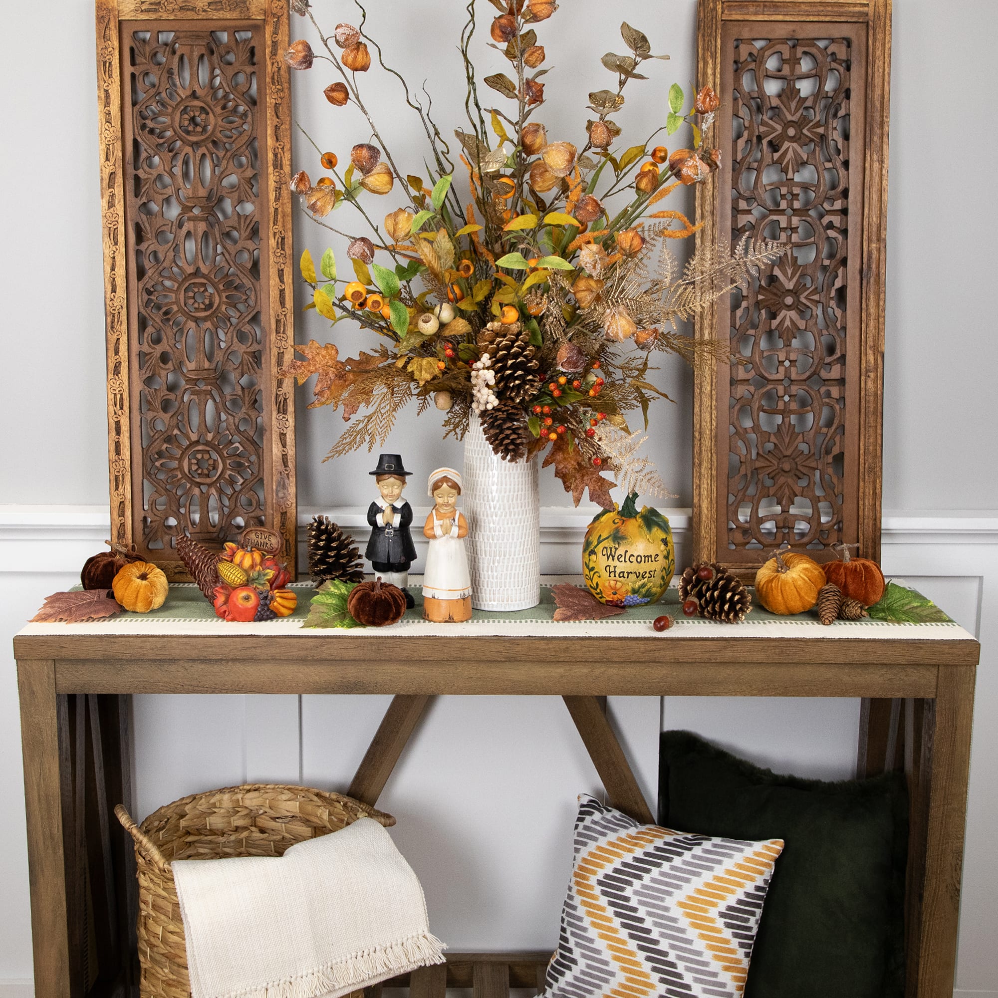 9" Pilgrim Children Praying Thanksgiving Décor