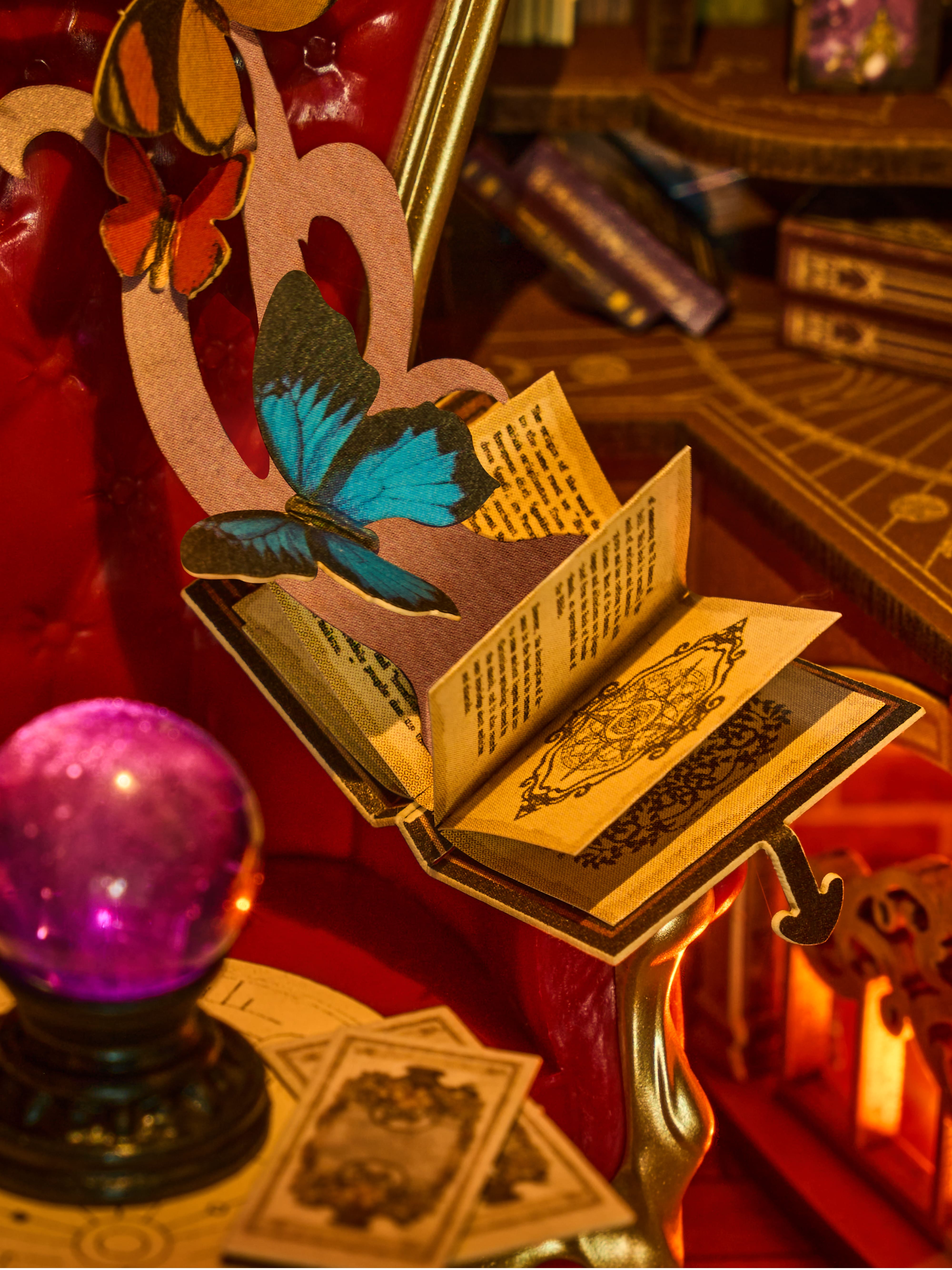 Rolife® Magic Fantasy Corner DIY Book Nook Kit