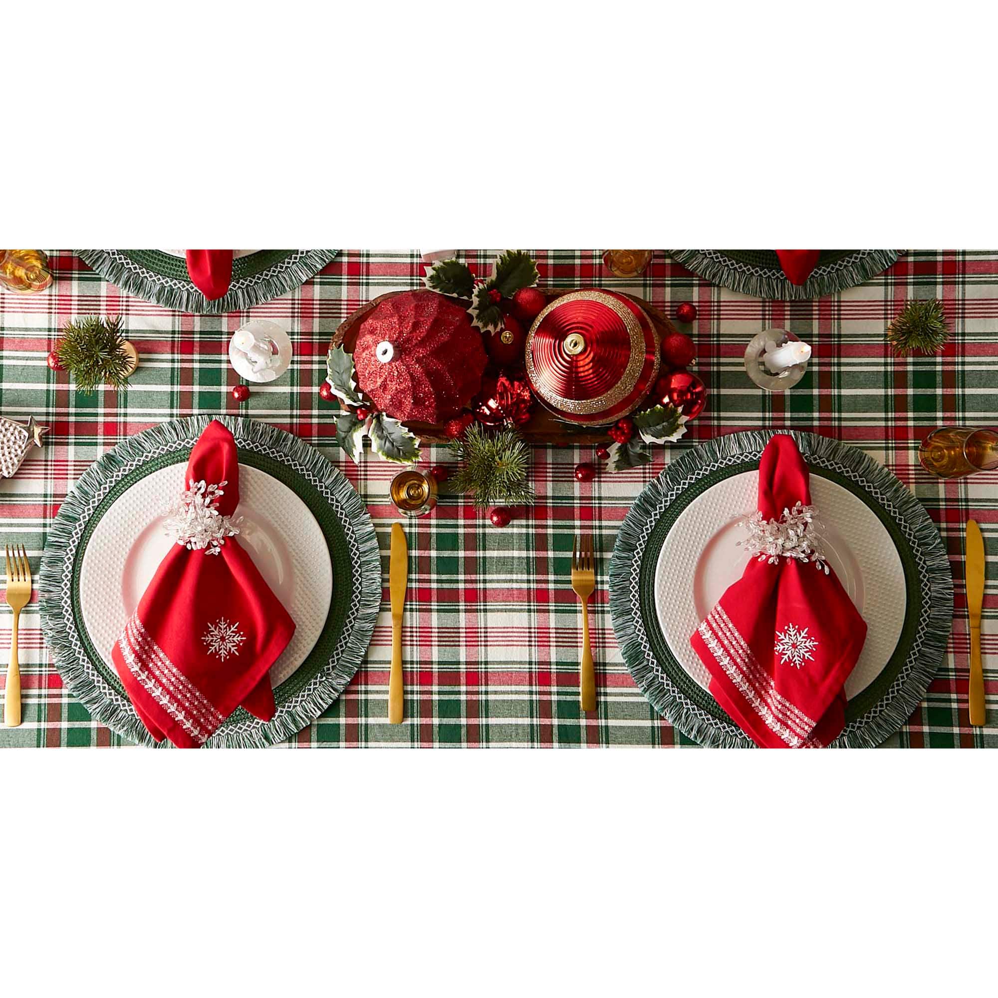 DII® 70" Round Yuletide Plaid Tablecloth