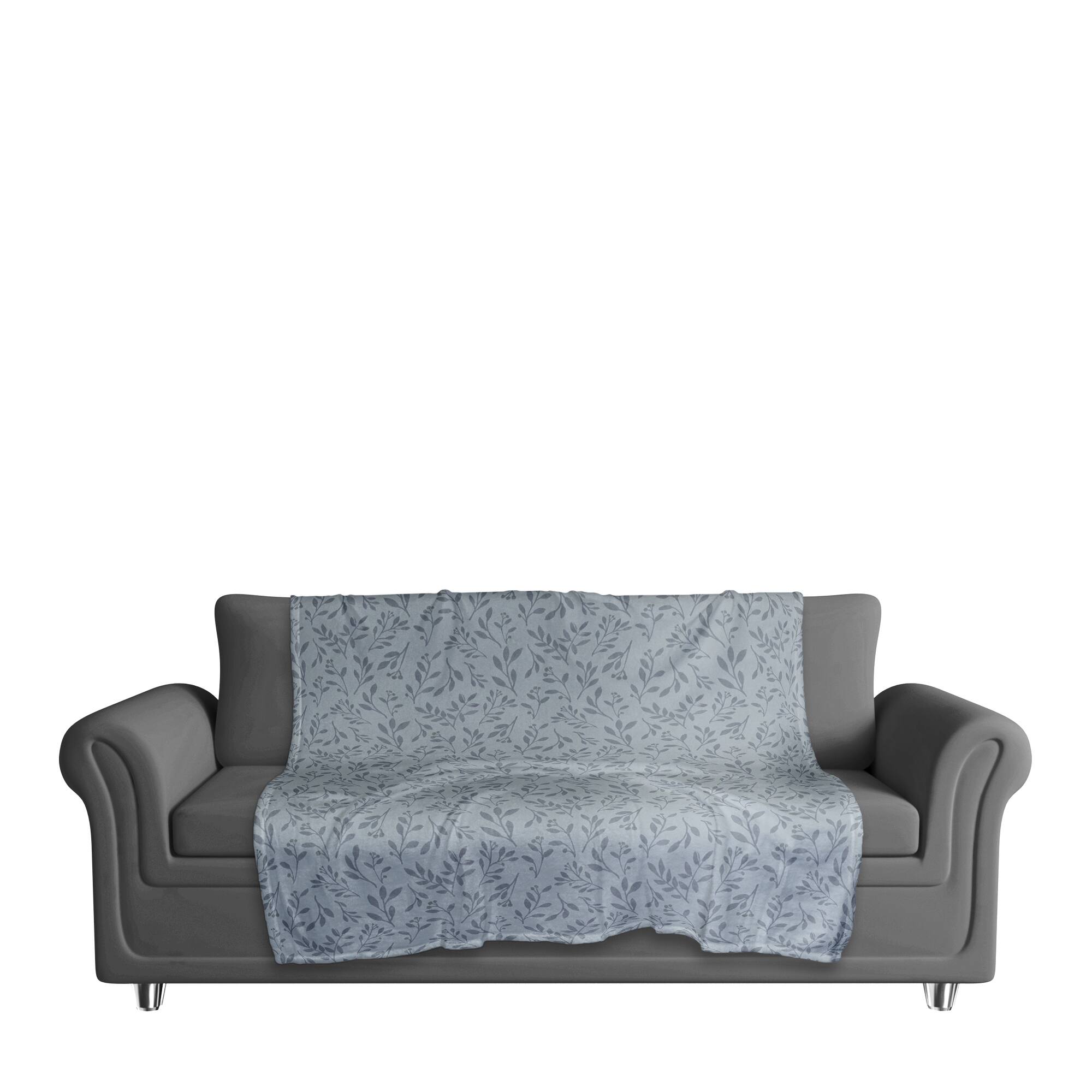 60" Delicate Floral Fleece Blanket