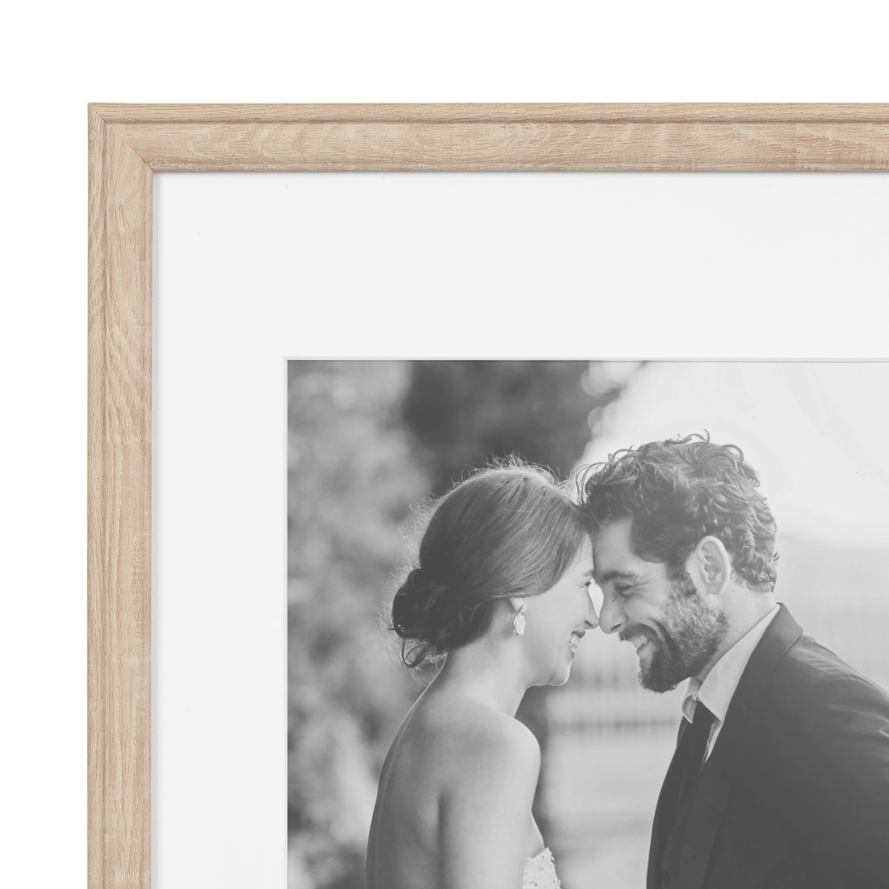 Kate and Laurel 14" x 18" Adlynn Photo Frame with 11" x 14" Mat