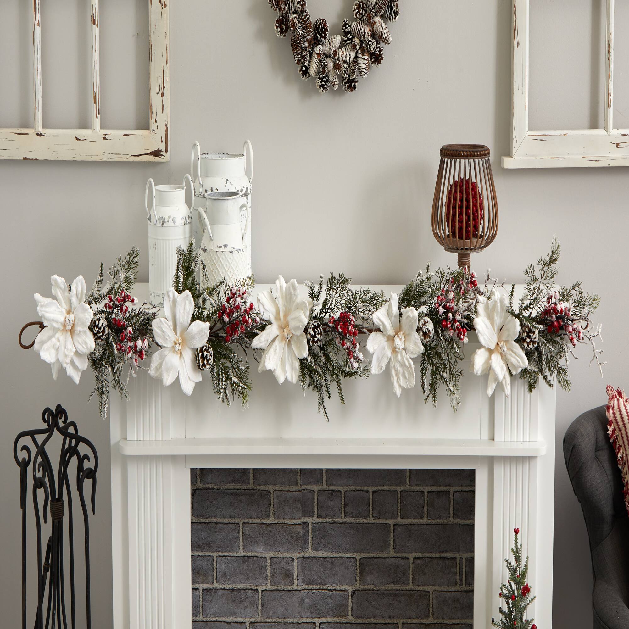 5ft. Frosted Magnolia & Berry Garland