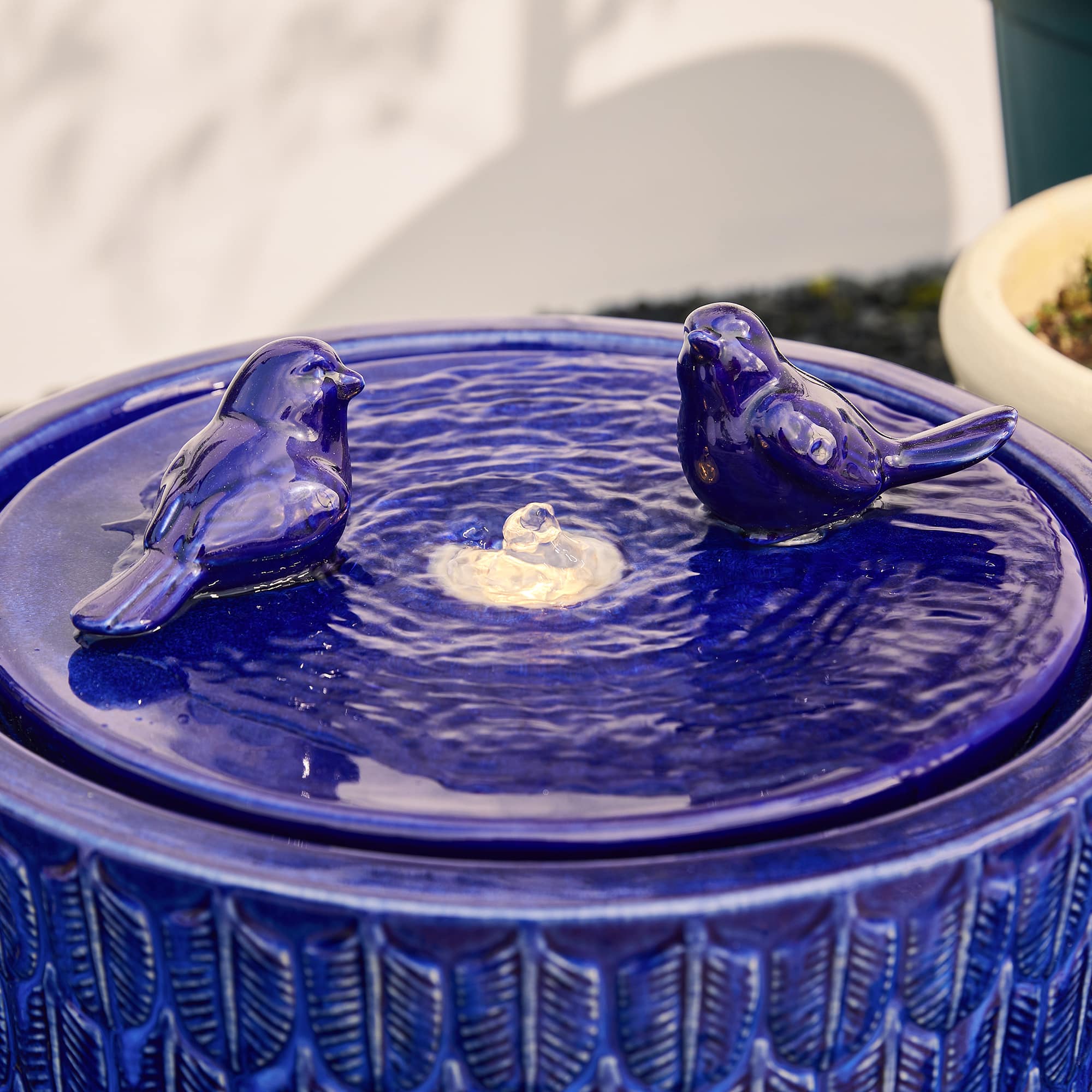 Glitzhome® 15" LED Bird Cylindrical Ceramic Fountain