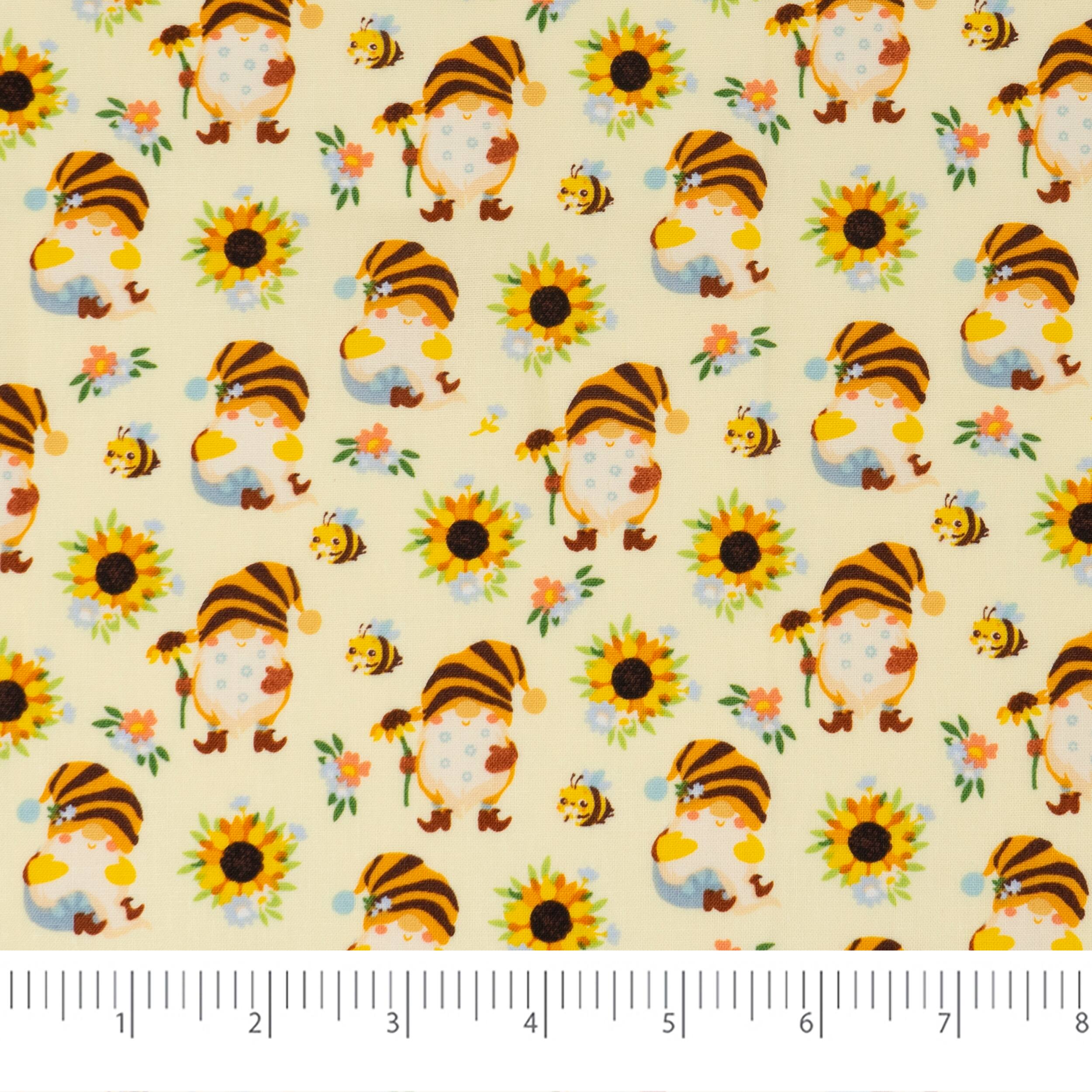 SINGER 10" x 10" Daisies Gnomes Square Cotton Fabric Premium Packs