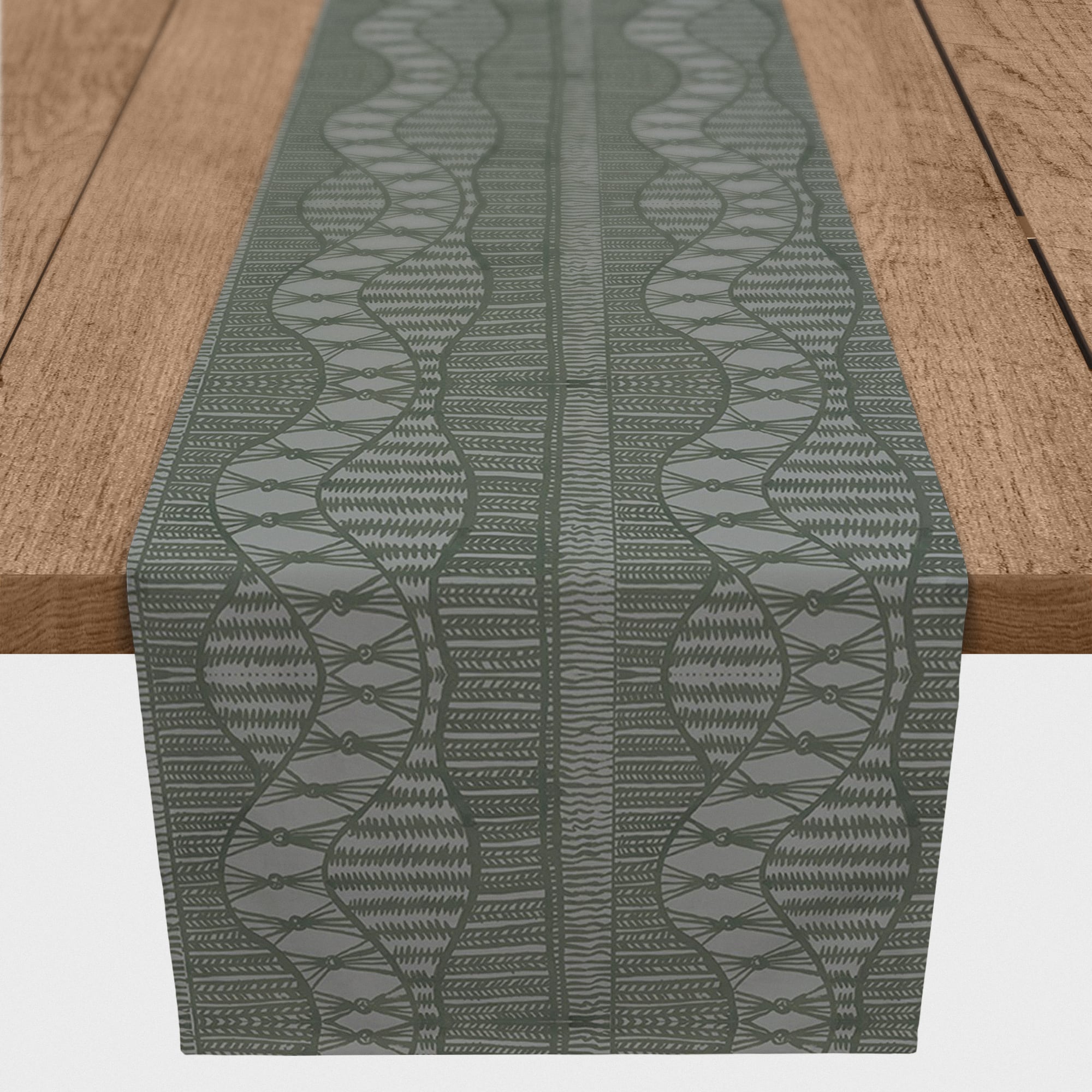 90" Lace Pattern Cotton Twill Runner