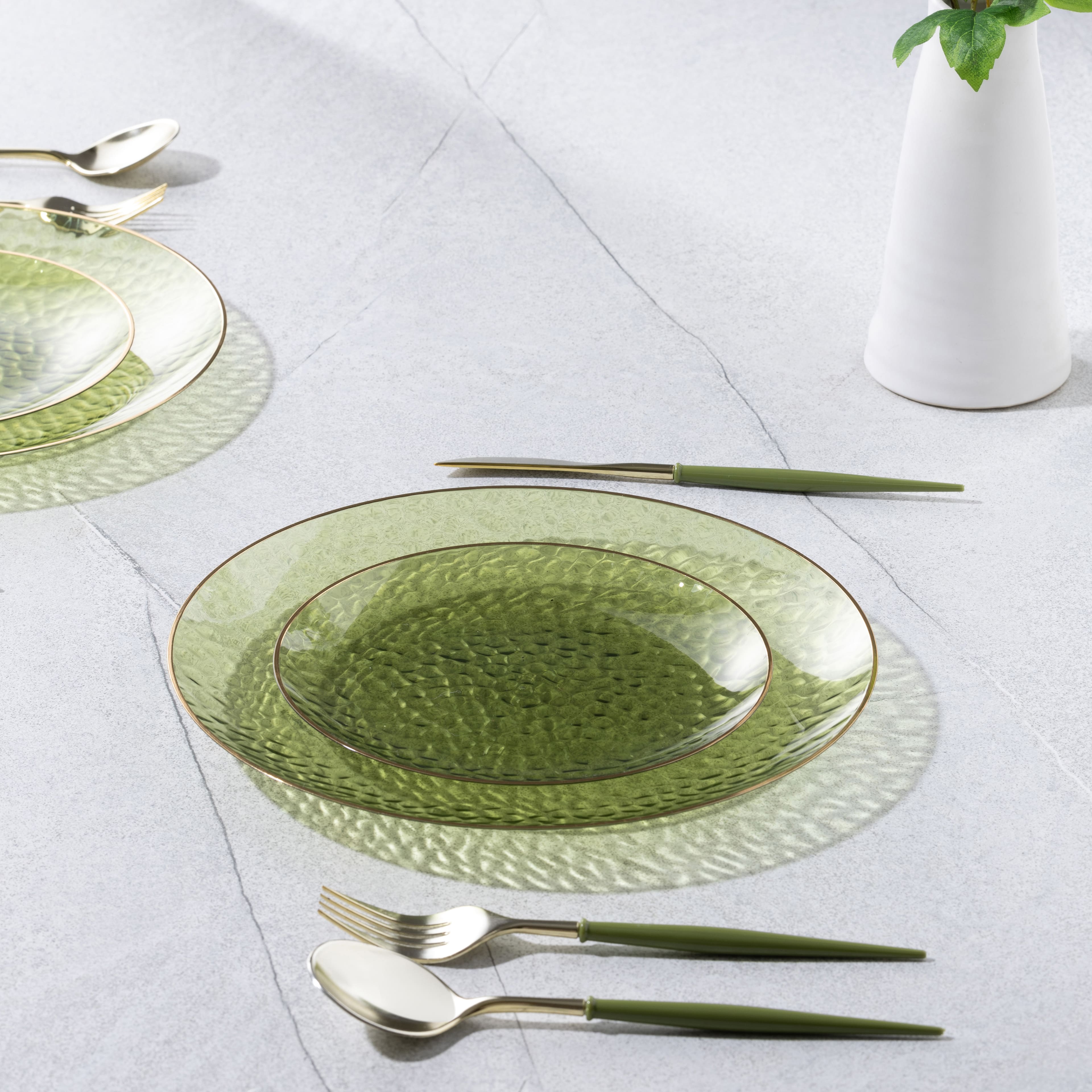Thanksgiving Green Value Pack Plastic Plates, 20ct. by Celebrate It™