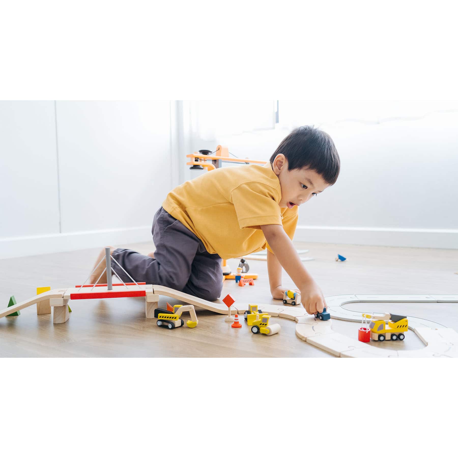 PlanToys Road Construction Wooden Playset